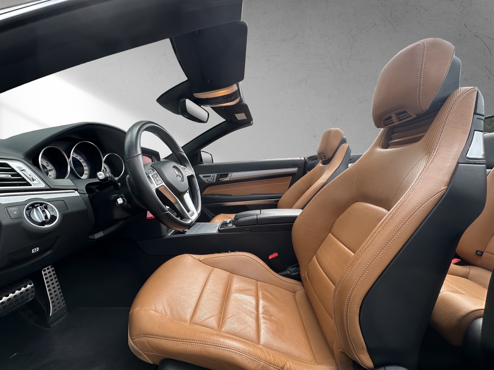 MERCEDES-BENZ E 250 7G-Tronic-image-9