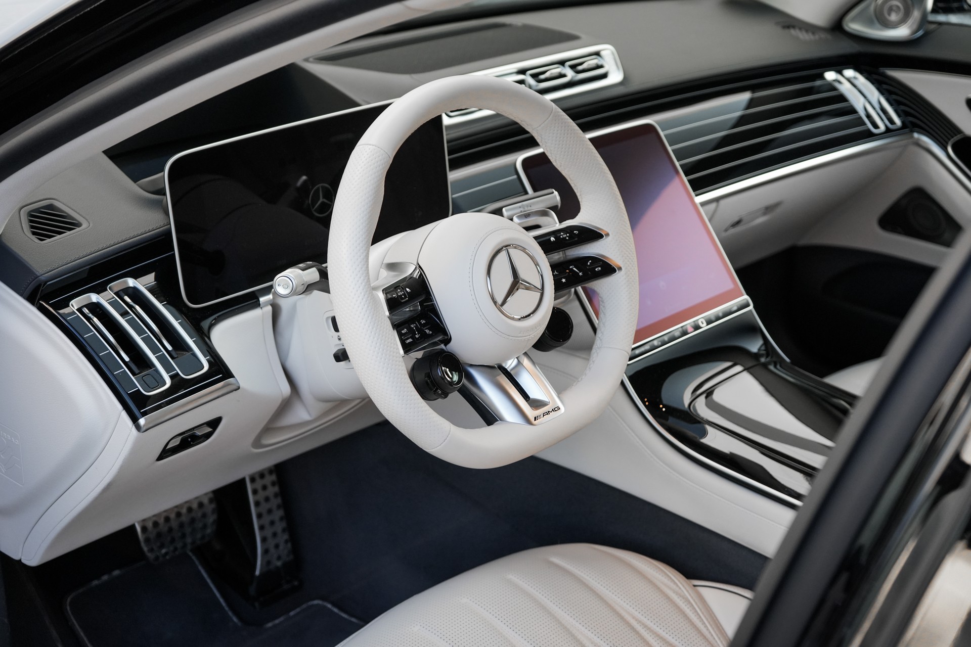 MERCEDES-BENZ S 63 AMG E Performance 4Matic-image-8