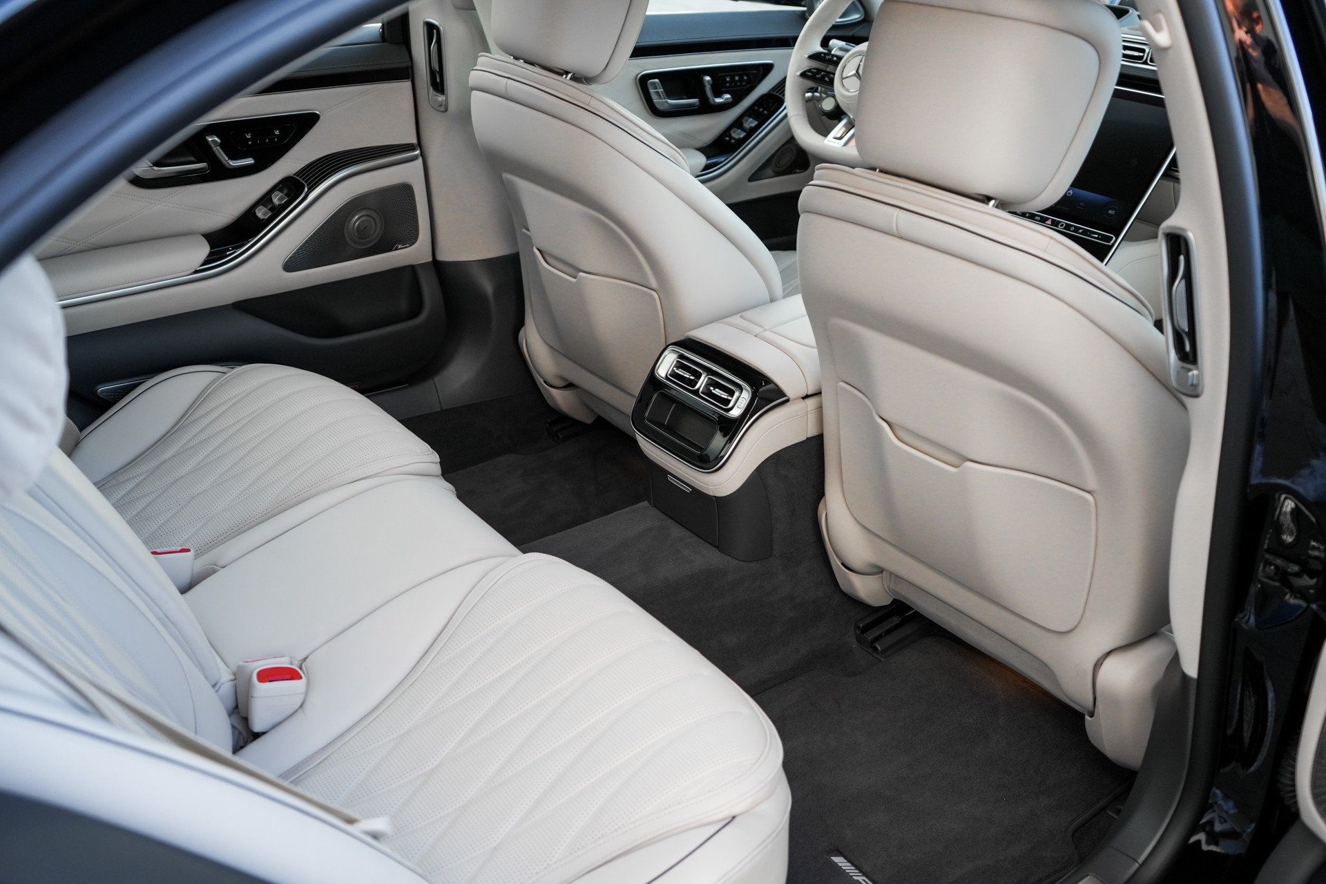 MERCEDES-BENZ S 63 AMG E Performance 4Matic-image-18