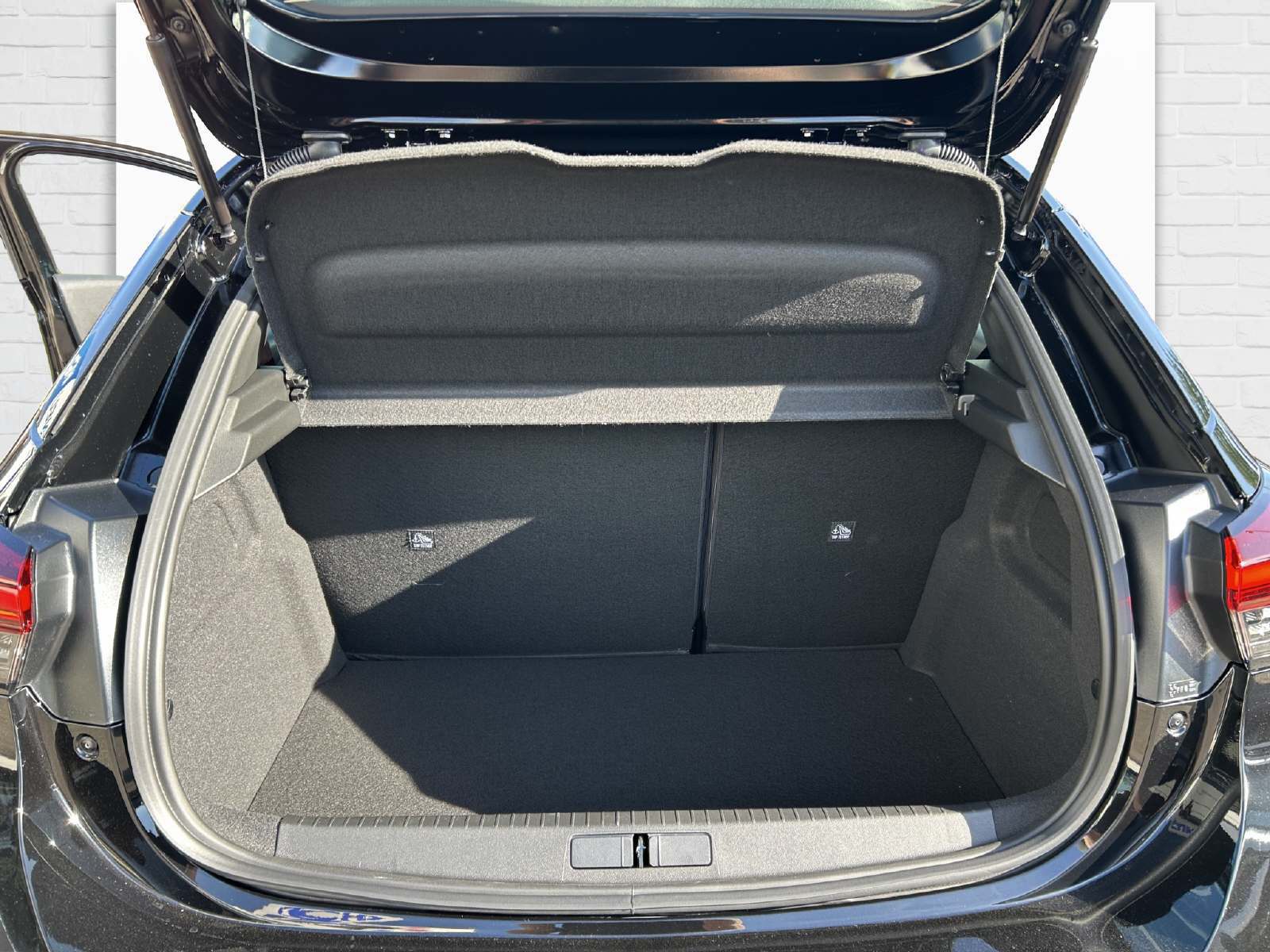 OPEL Corsa 1.2 T Hybrid Viva-image-13