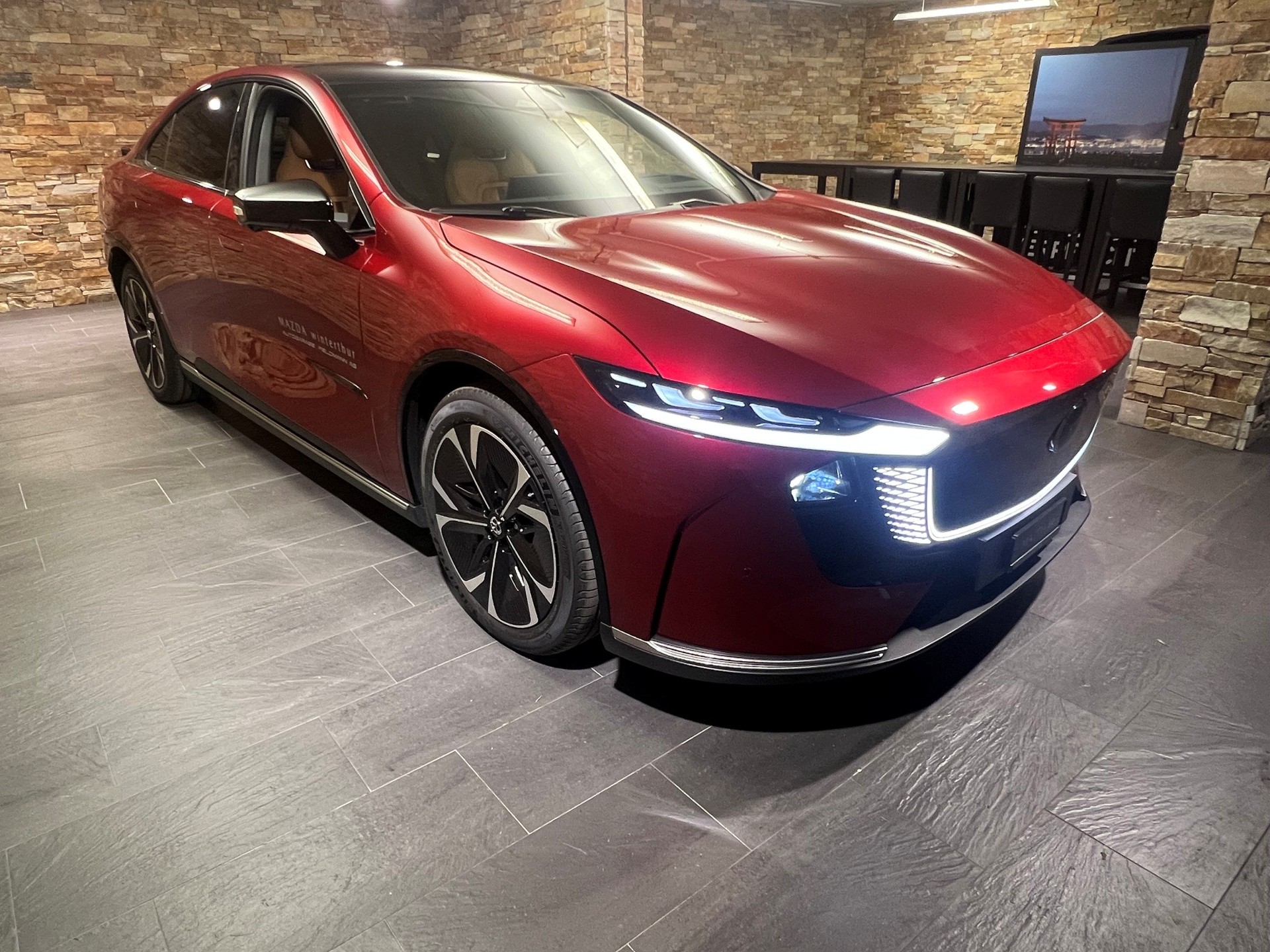 MAZDA 6e 245 80kWh Takumi Plus-image-8