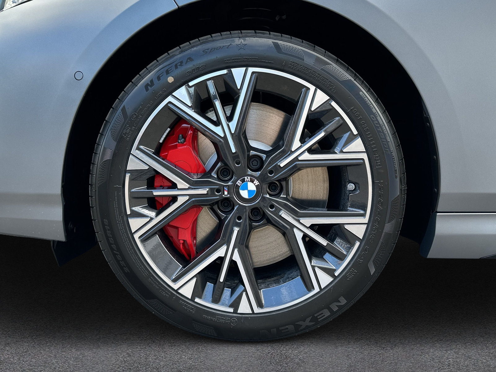 BMW 123 xDrive M Sport Pro Steptronic-image-9