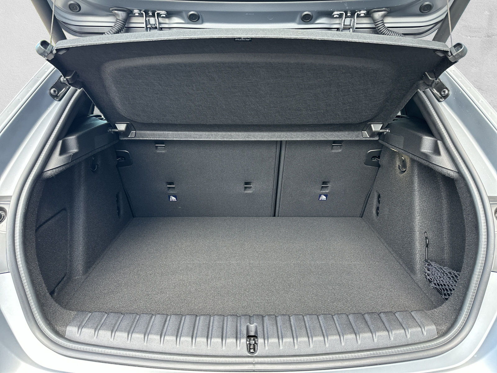BMW 123 xDrive M Sport Pro Steptronic-image-10