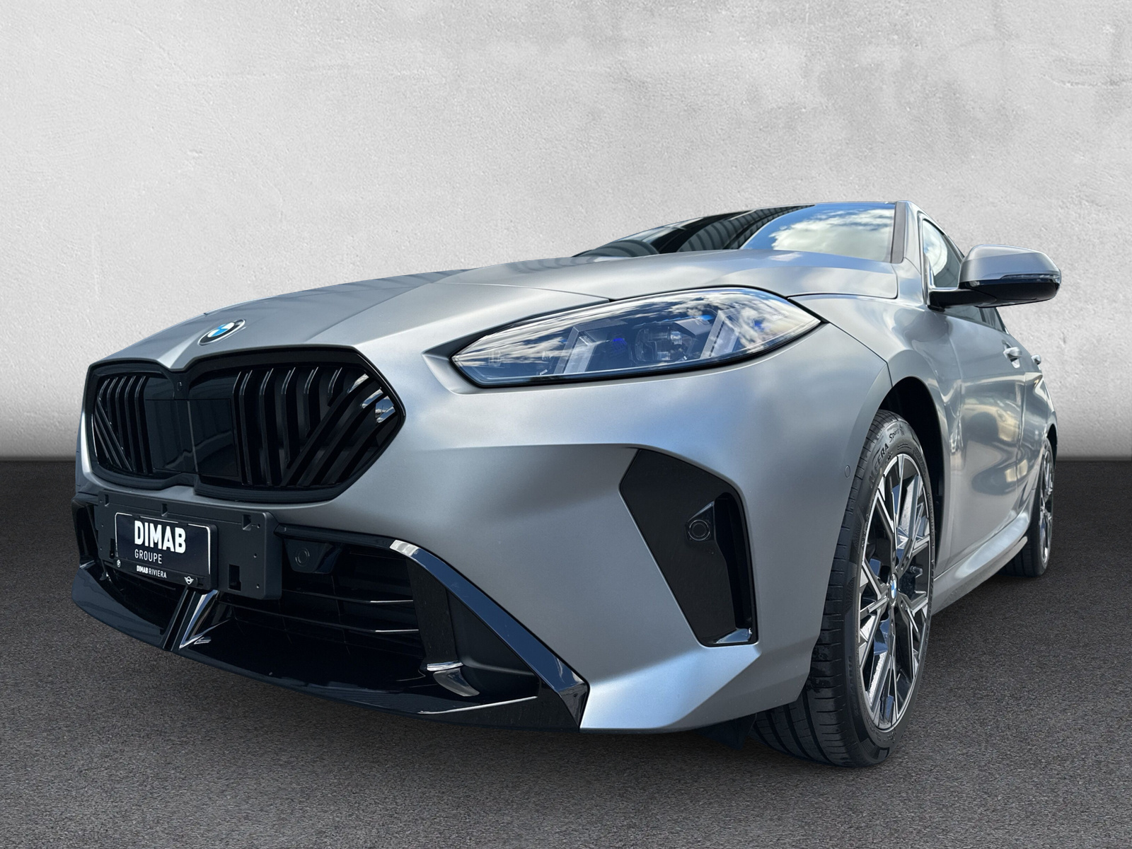 BMW 123 xDrive M Sport Pro Steptronic-image-8