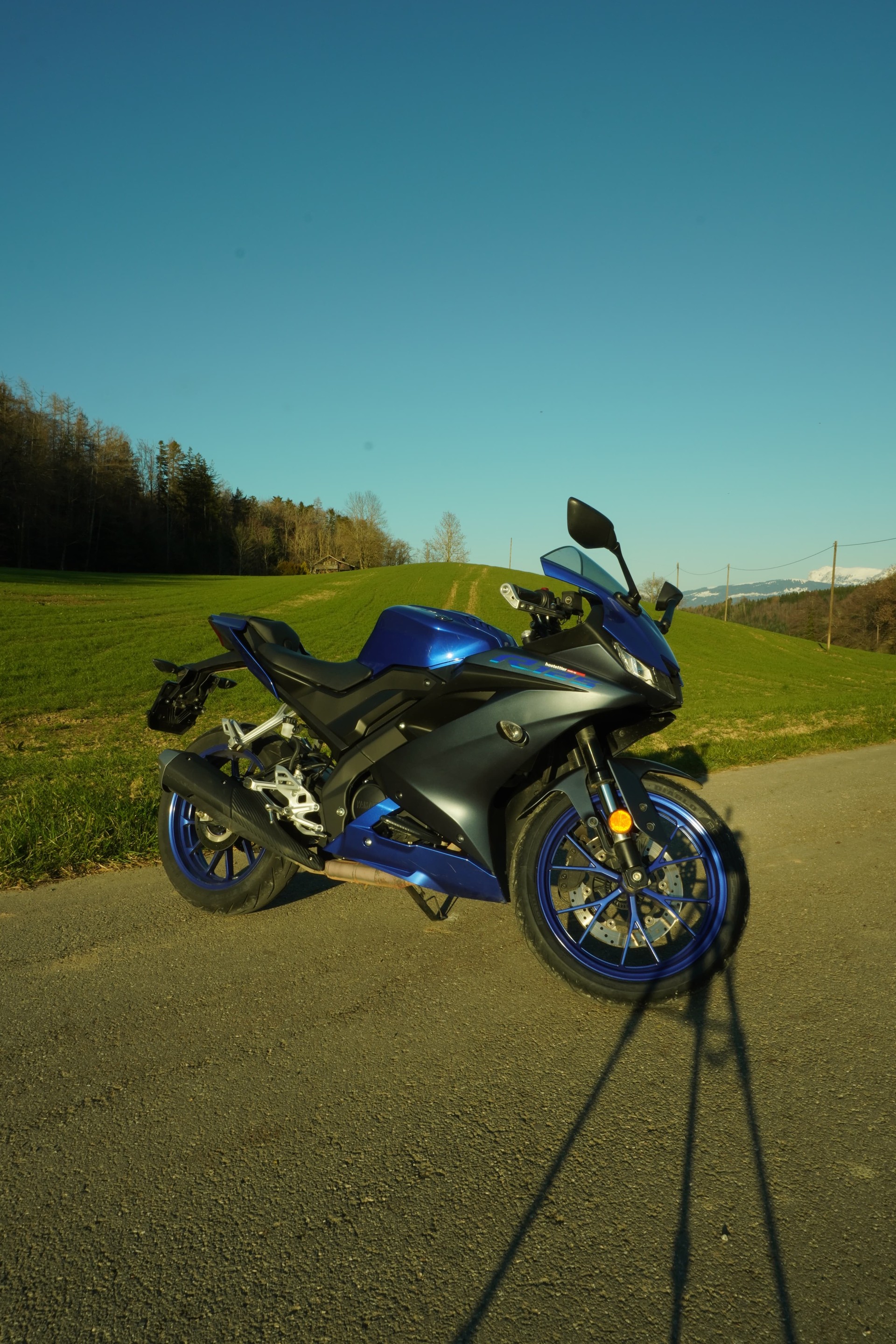 YAMAHA R 125-image-2