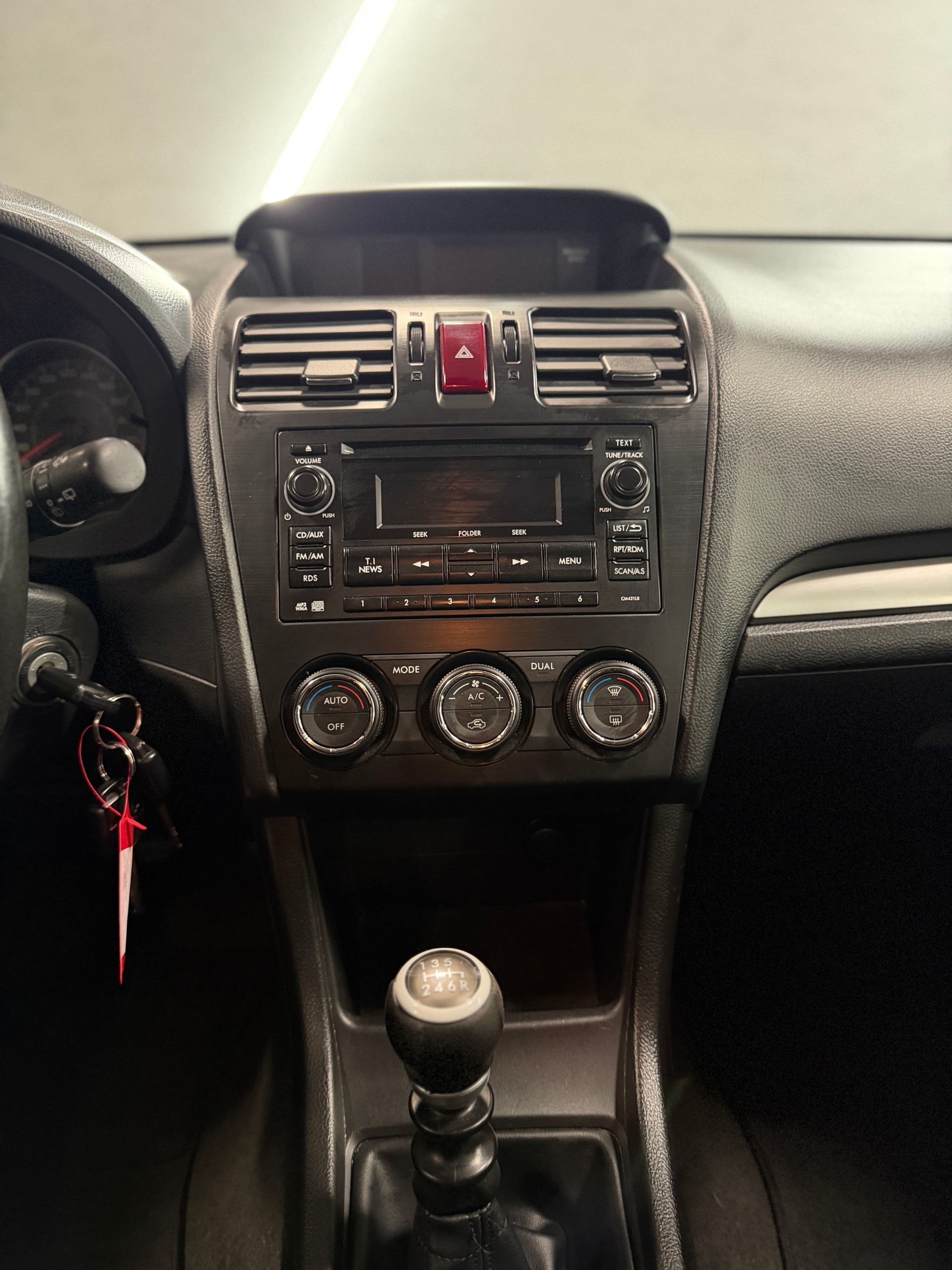 SUBARU XV 2.0D Swiss Two AWD-image-16