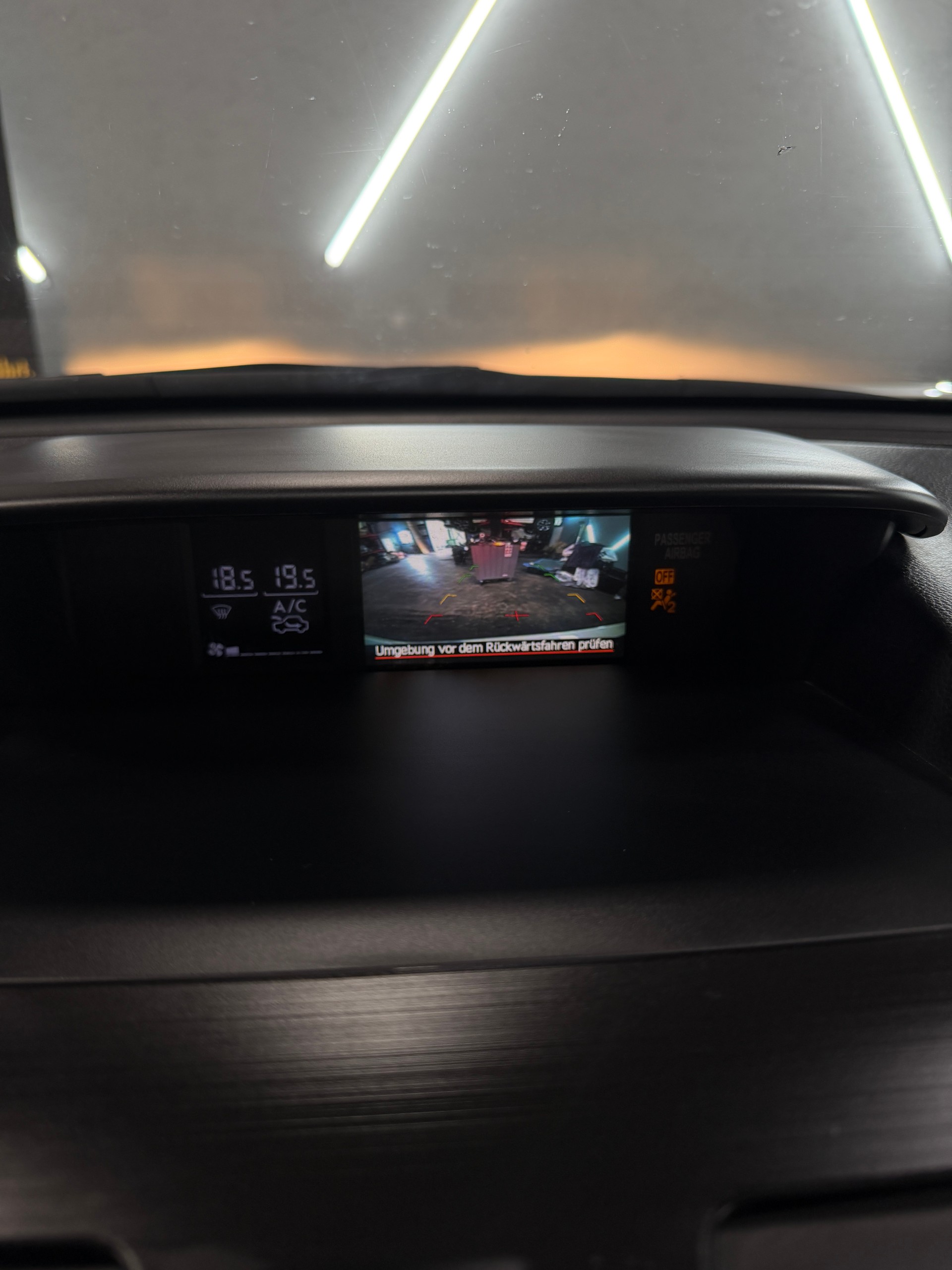 SUBARU XV 2.0D Swiss Two AWD-image-17