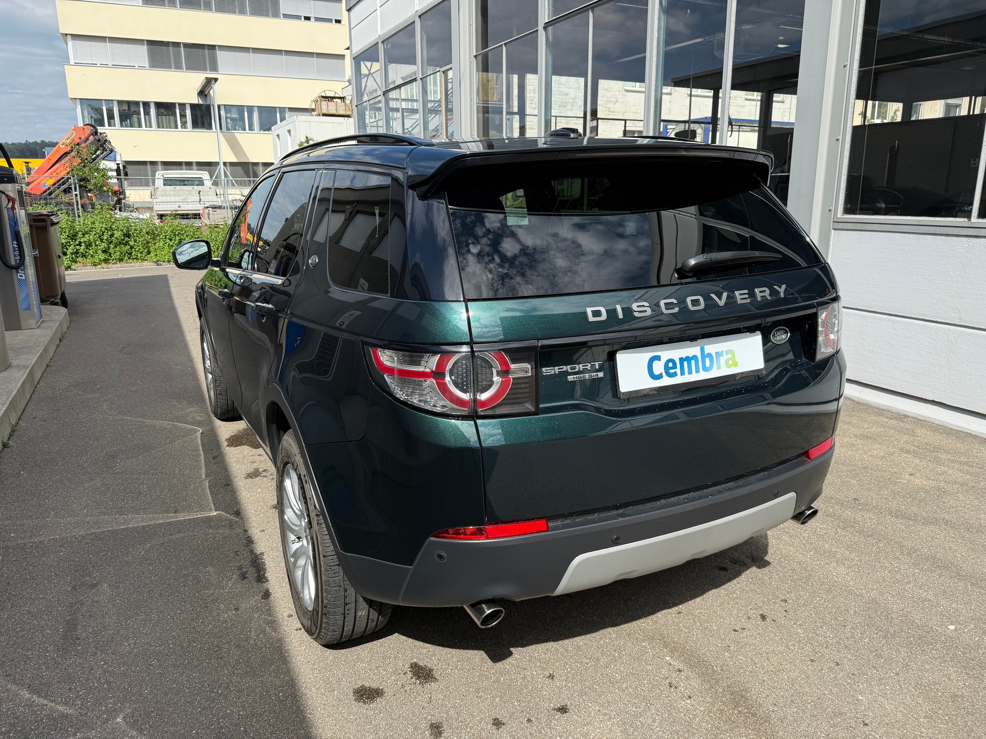 LAND ROVER Discovery Sport 2.0 Si4 HSE Luxury AT9 *Frisch ab MFK *Panoramaglasdach *Elekt. AHK 2000 KG *Spurwechsel Assistent *Keyless-image-5