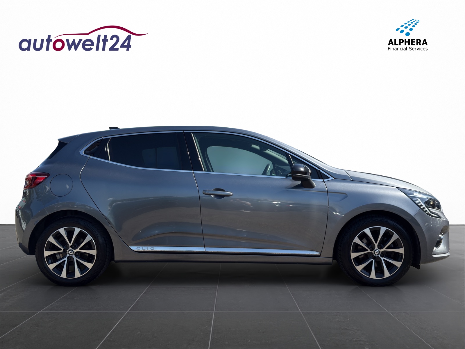 RENAULT Clio 1.6 E-Tech Techno-showroom-element-3