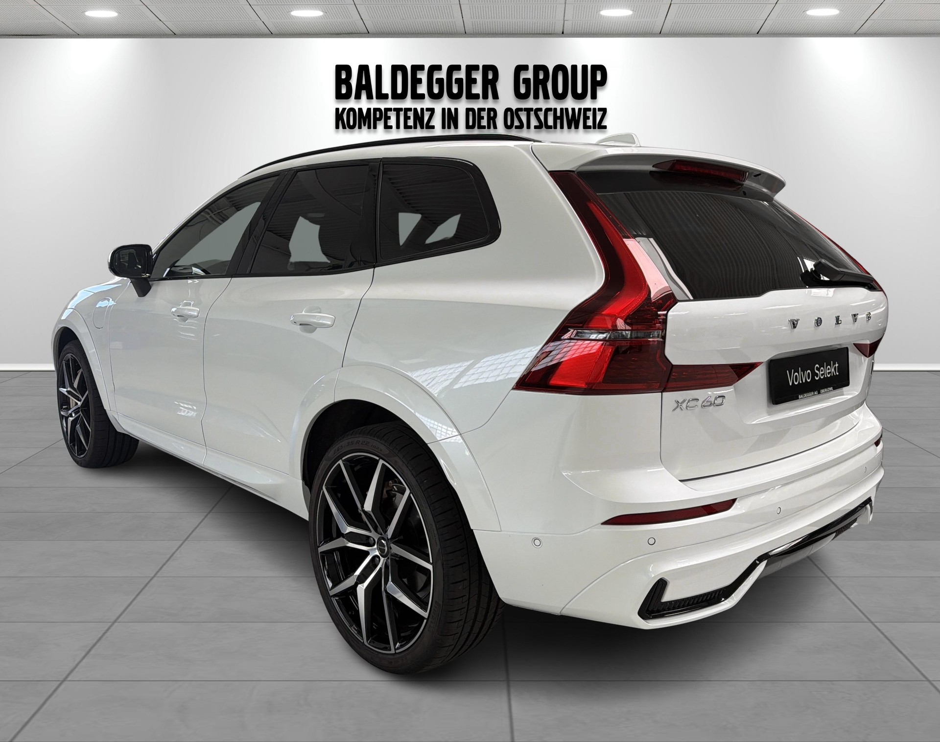VOLVO XC60 2.0 T8 TE Polestar eAWD-showroom-element-2