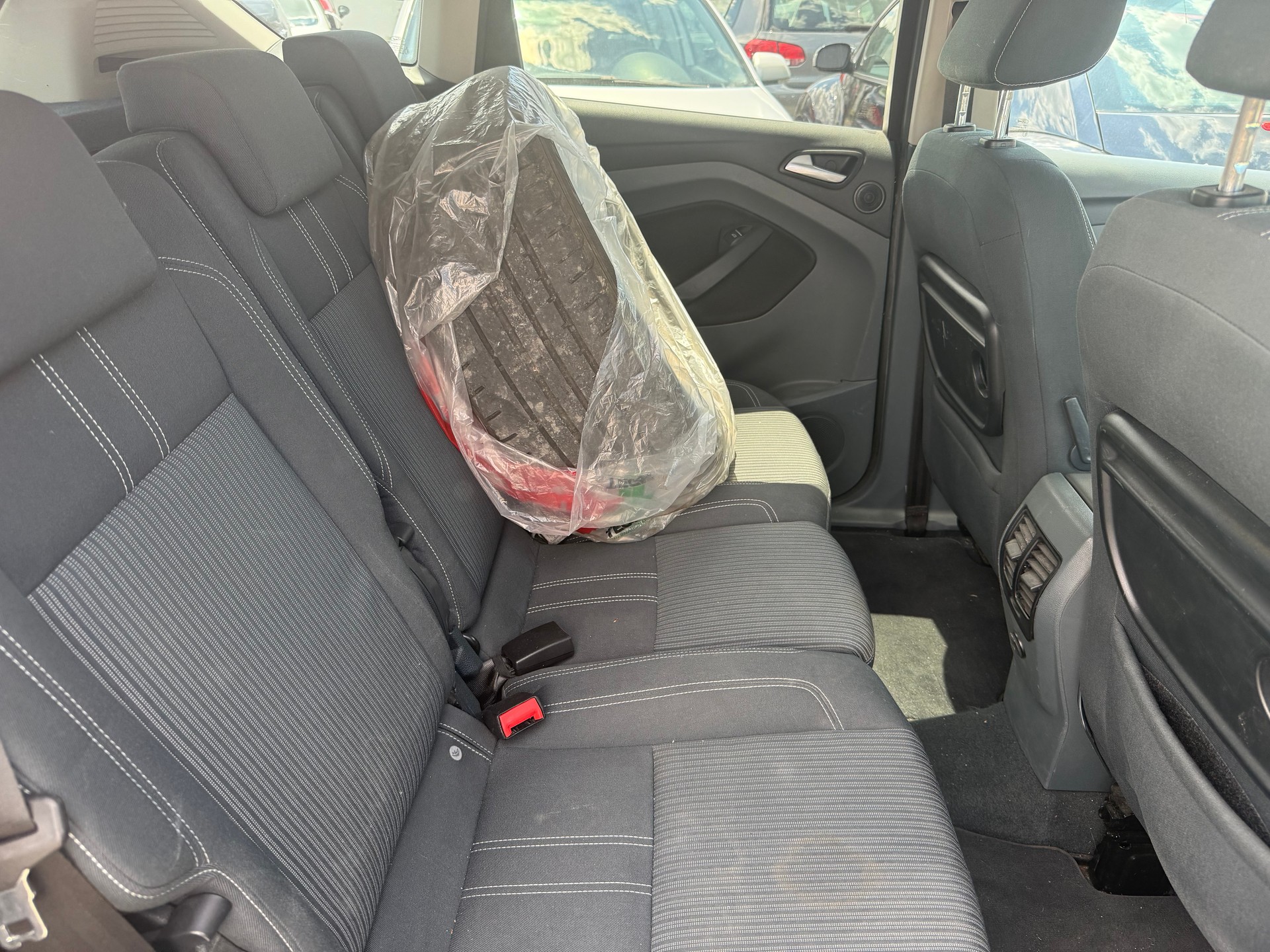 FORD C-Max 2.0 TDCi Carving PowerShift-image-5