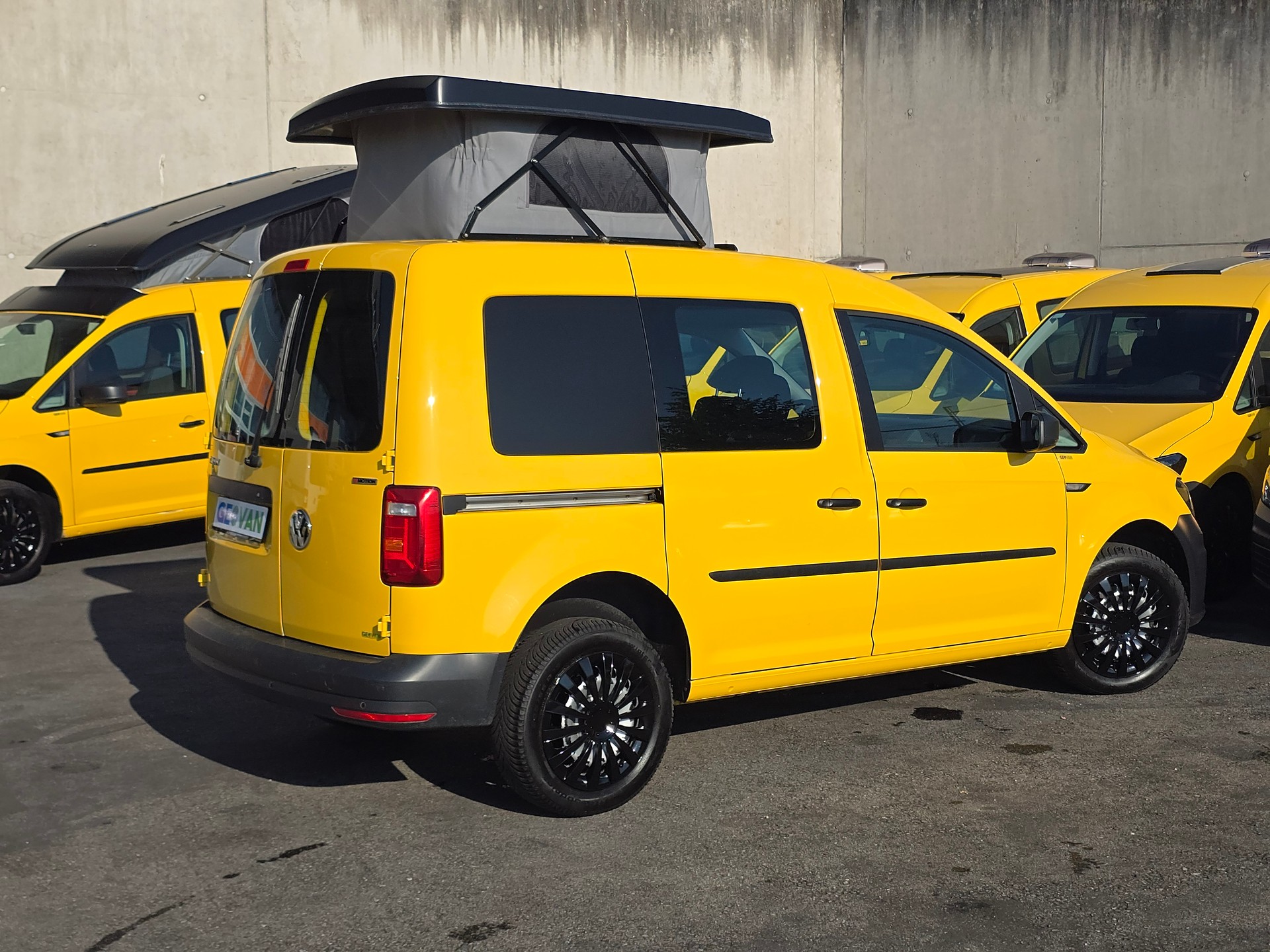 VW GEOVAN M - Hubdach - Allrad - Automat - 150PS - Klima - PDC - BC - Tempomat-image-8