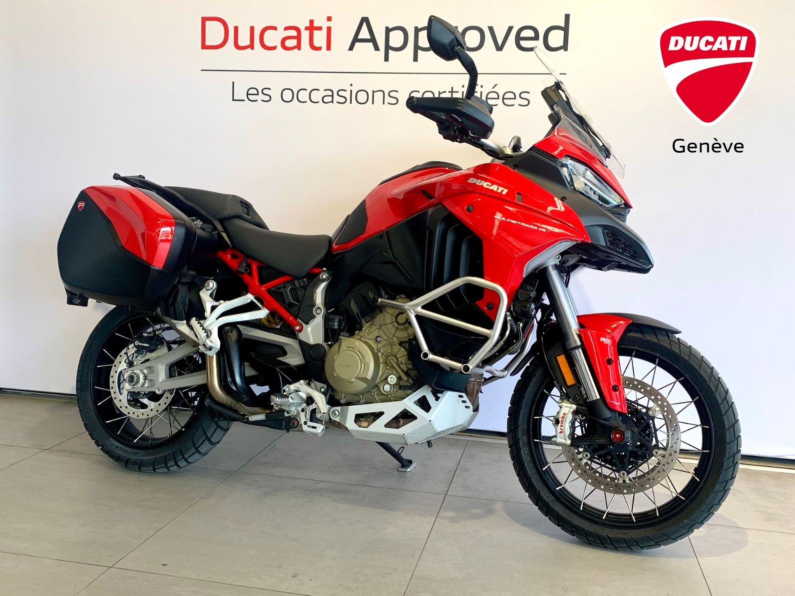 DUCATI Multistrada V4 S Travel & Radar Speichen Felgen-image-0