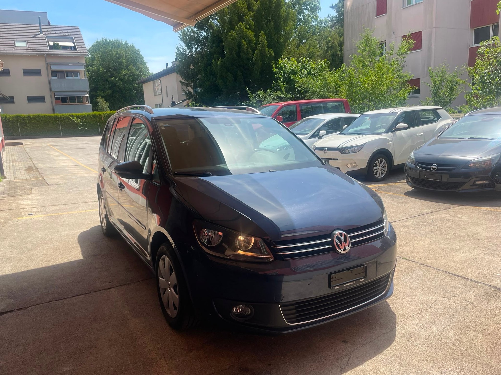 VW Touran 1.4 TSI Team DSG-showroom-element-3