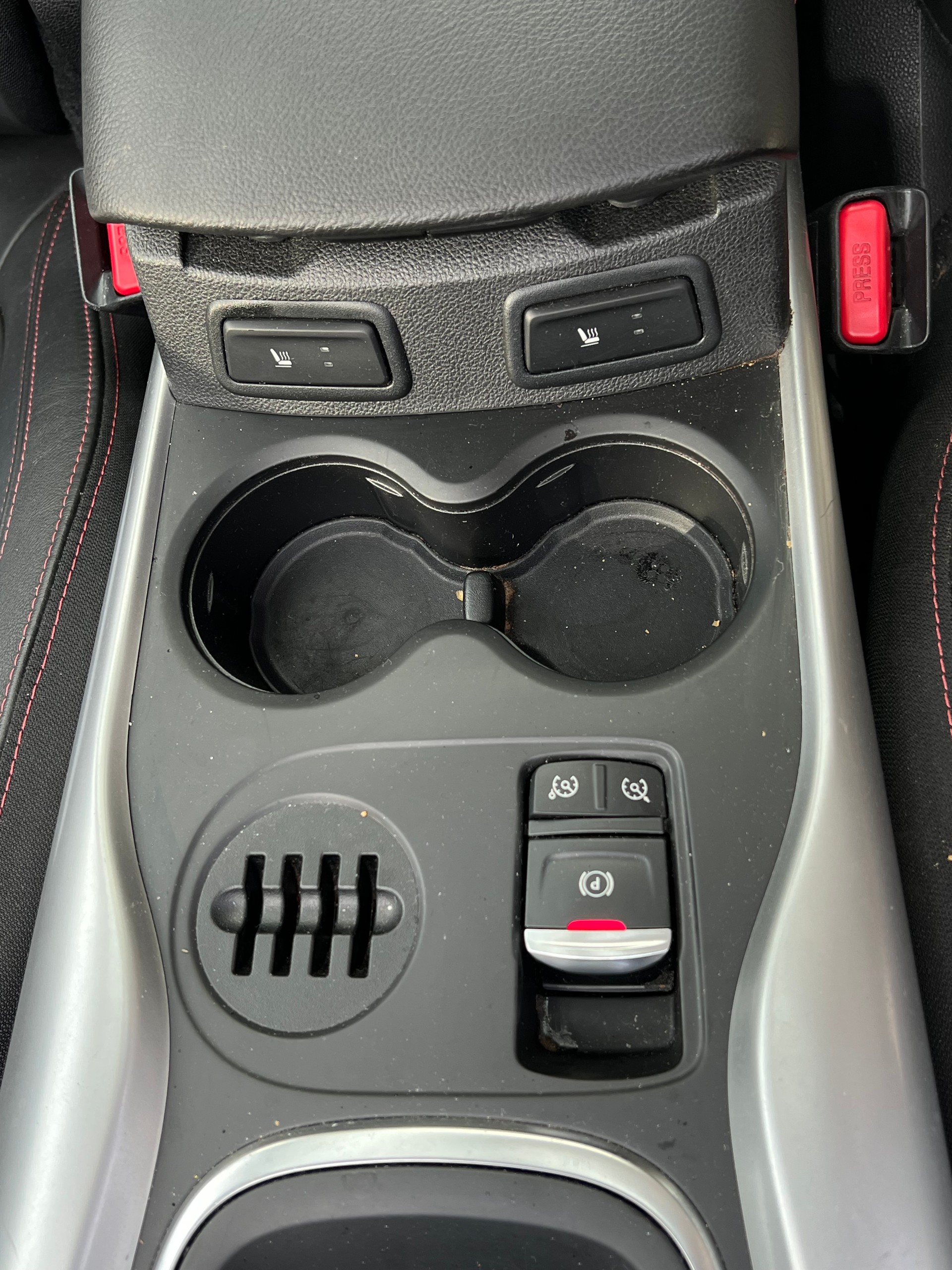 RENAULT Kadjar 1.2 16V Turbo Swiss Edition EDC-image-13