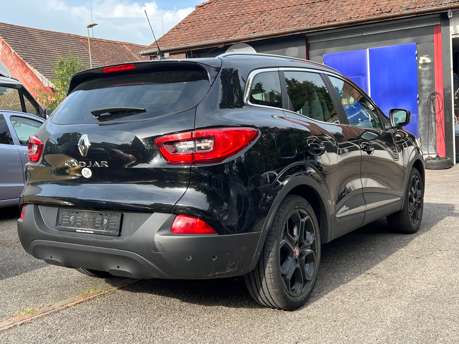 RENAULT Kadjar 1.2 16V Turbo Swiss Edition EDC-image-2