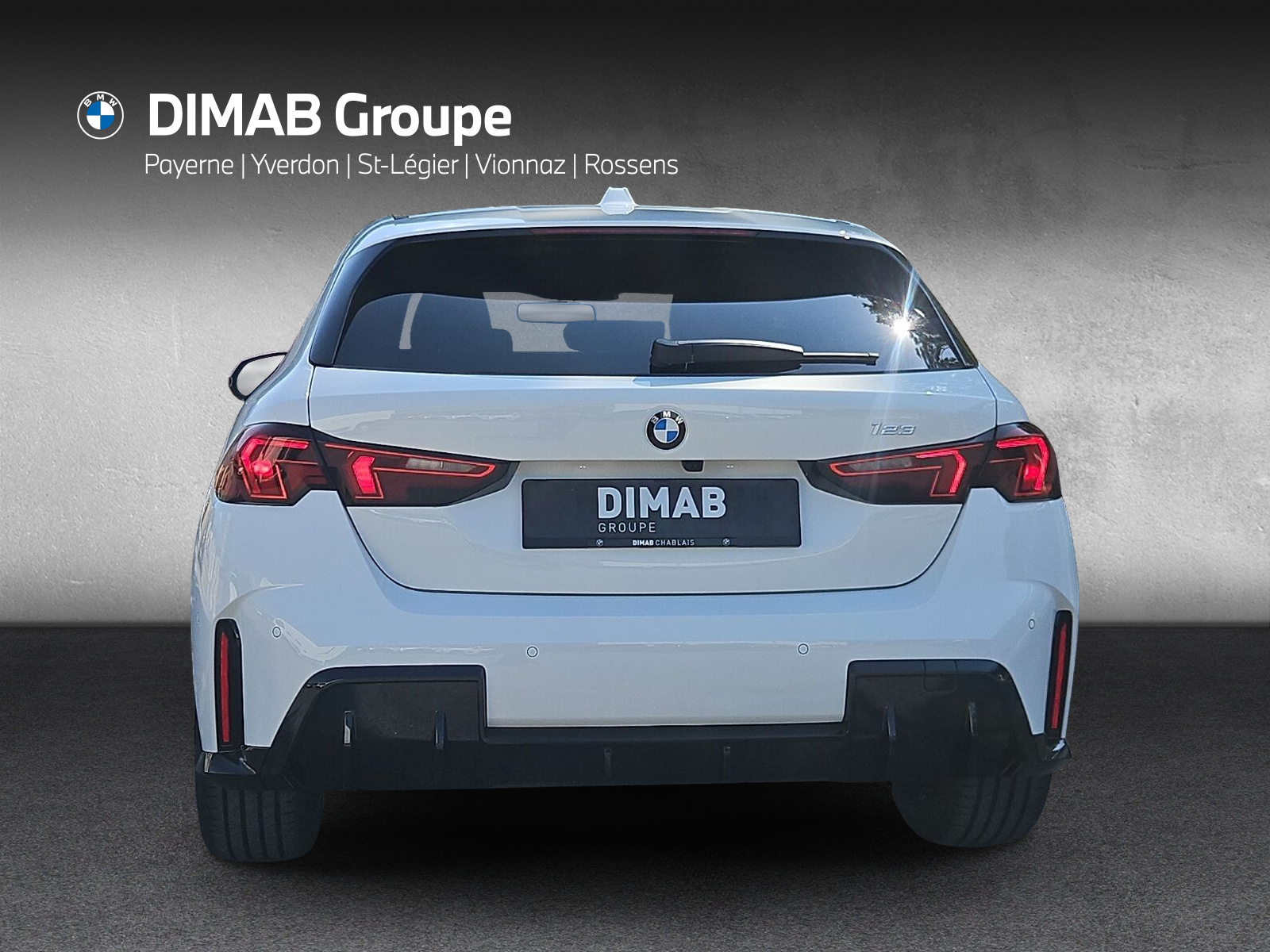 BMW 123 xDrive M Sport Steptronic-showroom-element-3