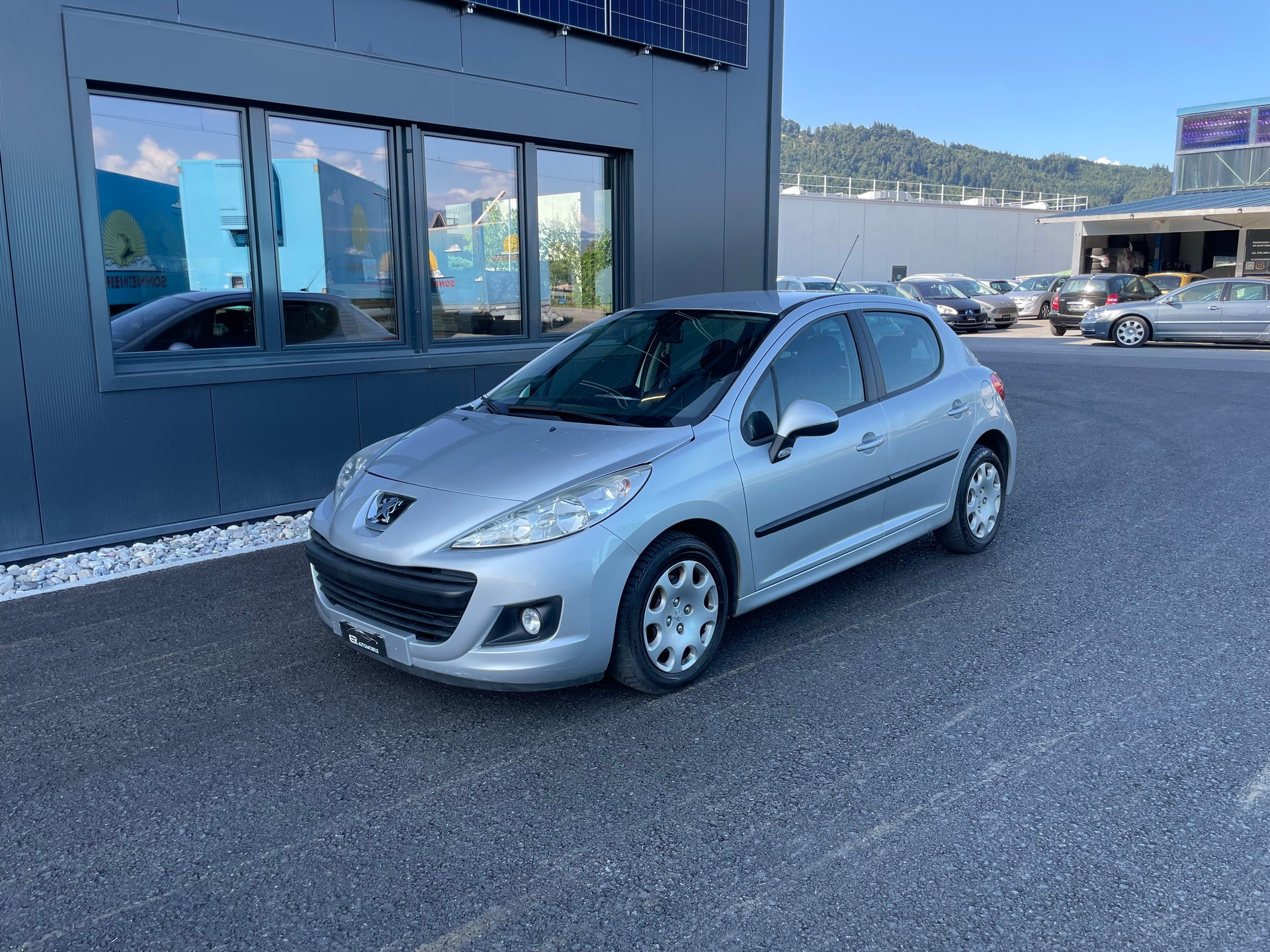 PEUGEOT 207 1.4 16V Trendy Clim
