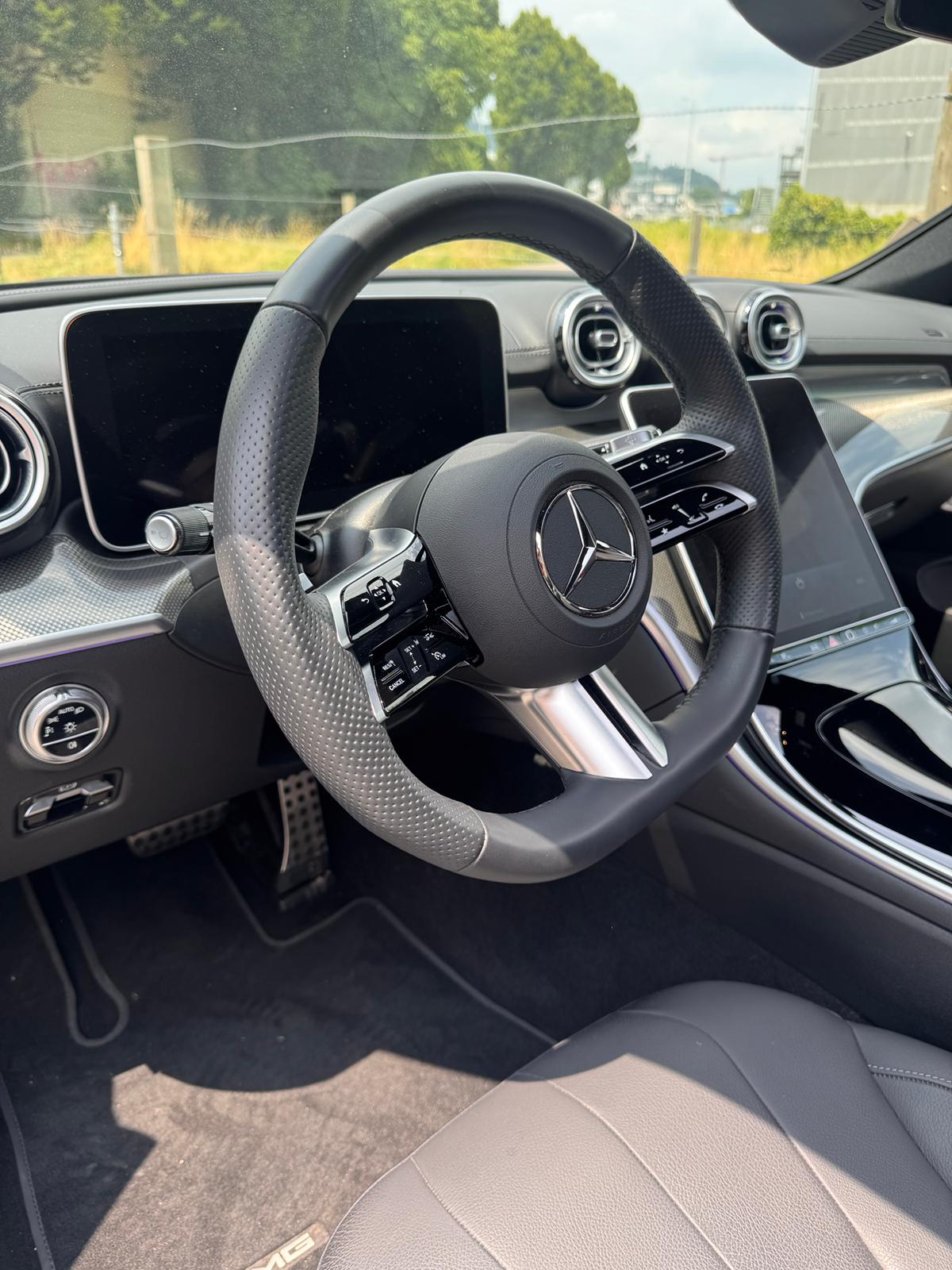 MERCEDES-BENZ CLE 300 AMG Line 4matic