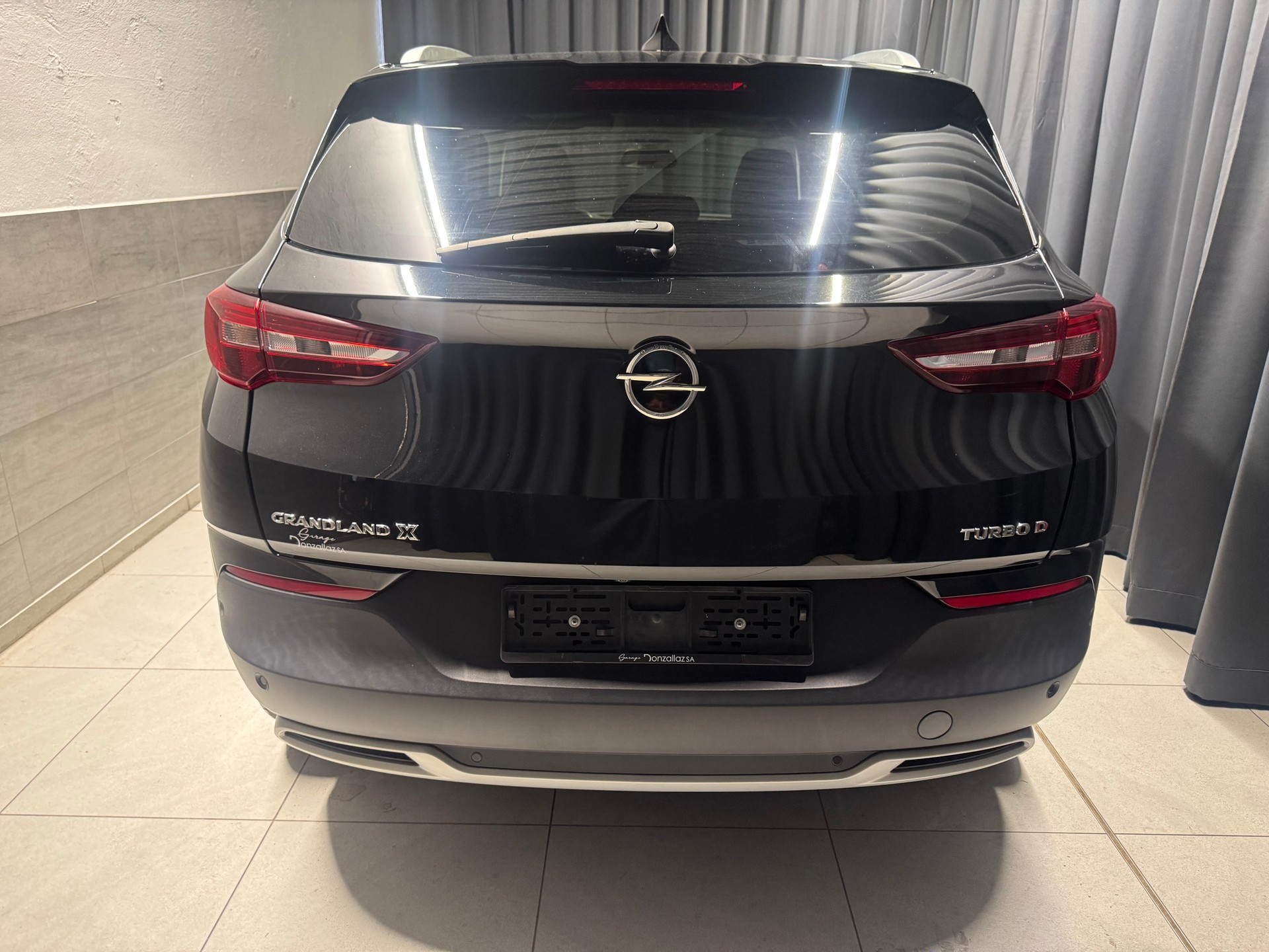 OPEL Grandland X 2.0CDTi Ultimate Automatik(M)(9)-image-4