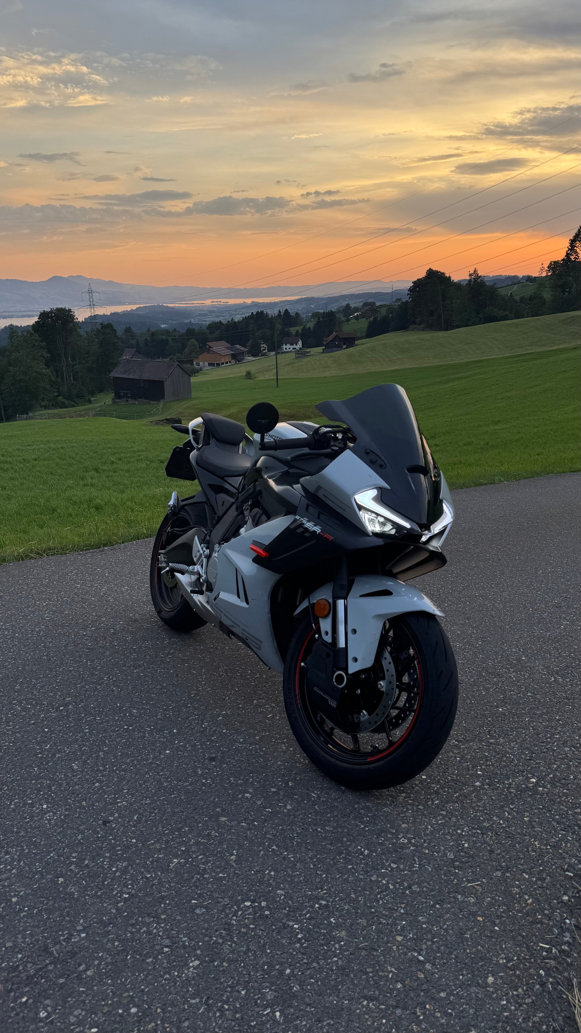 CF MOTO 675SR-R ABS-image-0