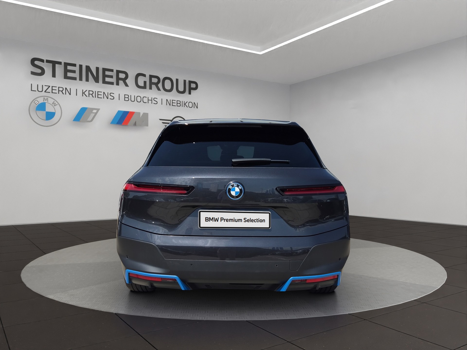 BMW iX xDrive50-image-6