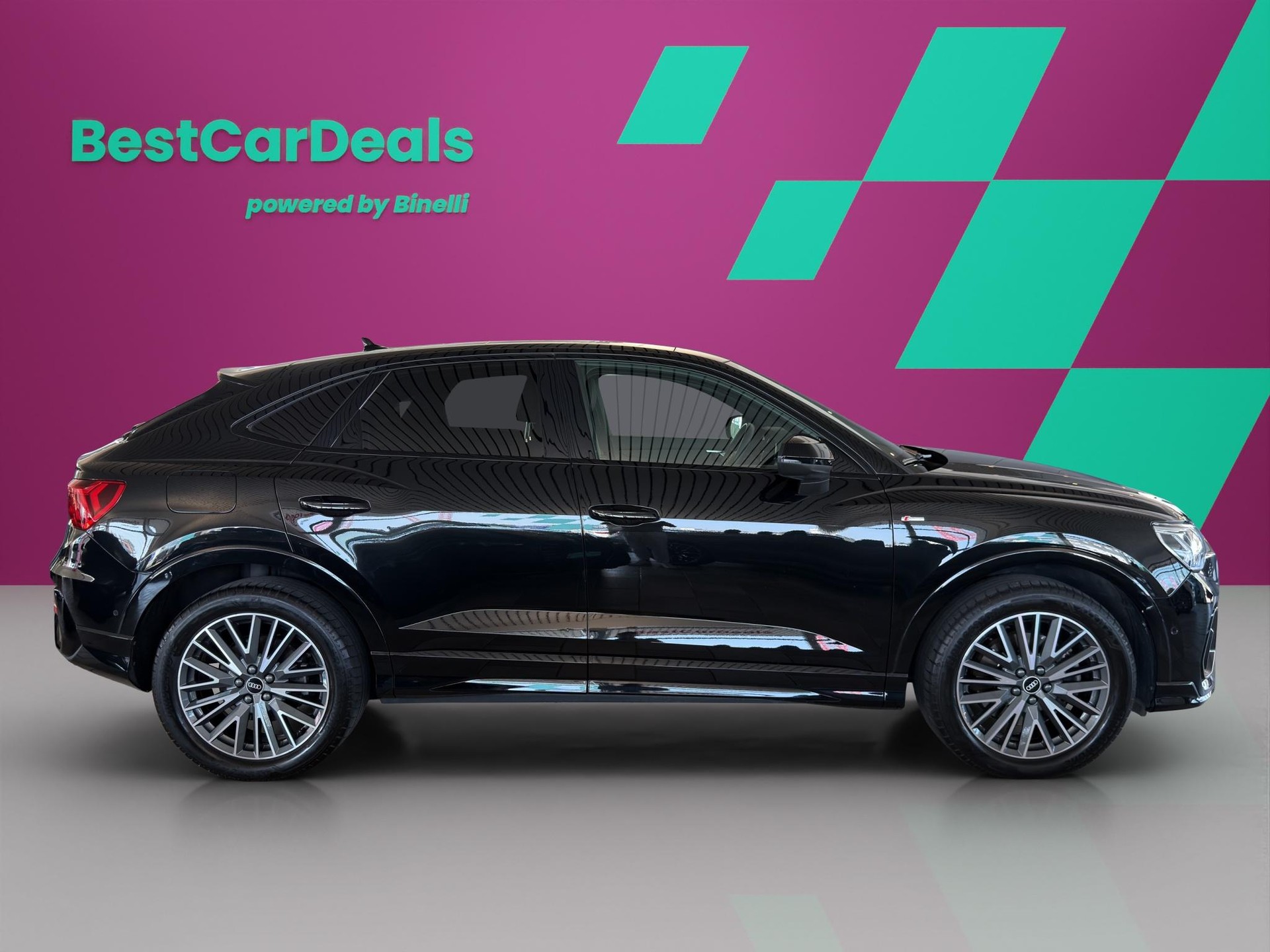 AUDI Q3 Sportback 2.0 40 TDI S line quattro S-Tronic-showroom-element-1