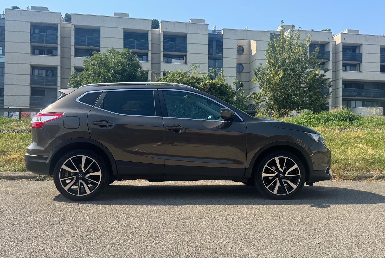 NISSAN Qashqai 1.2 DIG-T tekna Xtronic CVT