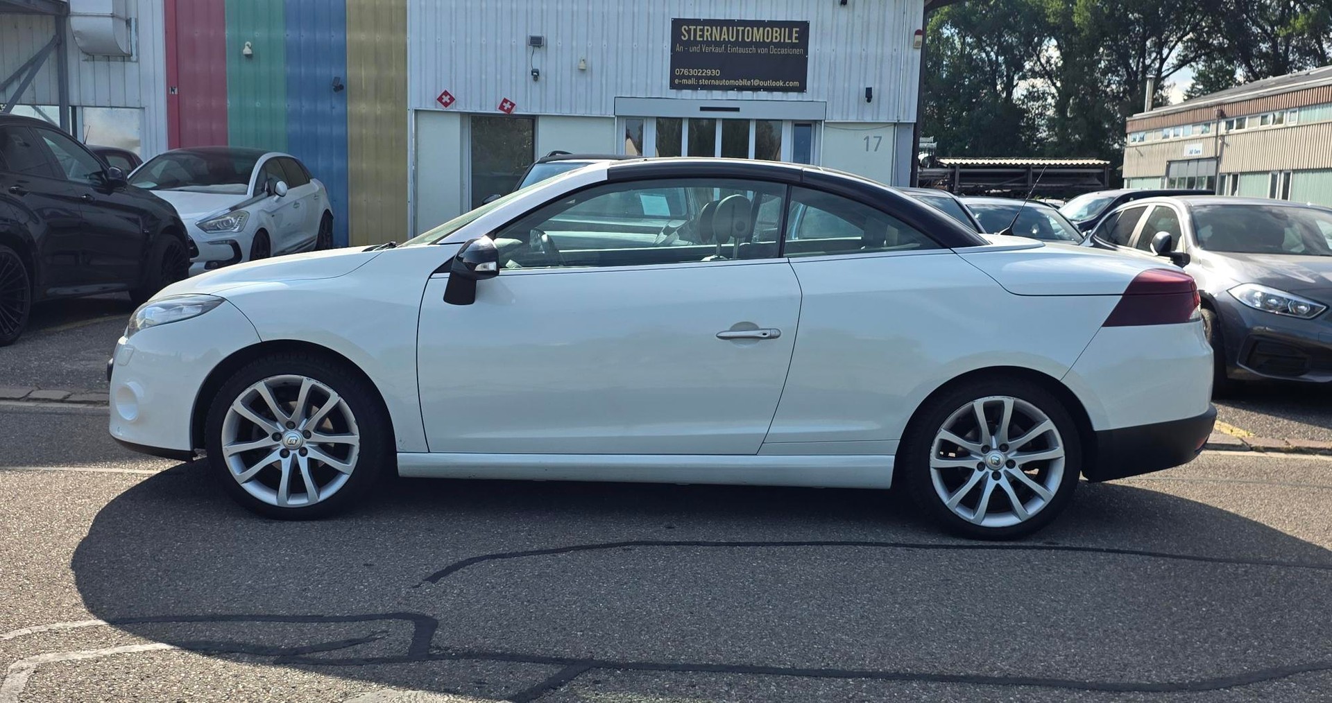 RENAULT Mégane CC 2.0 16V Dynamique CVT-image-6