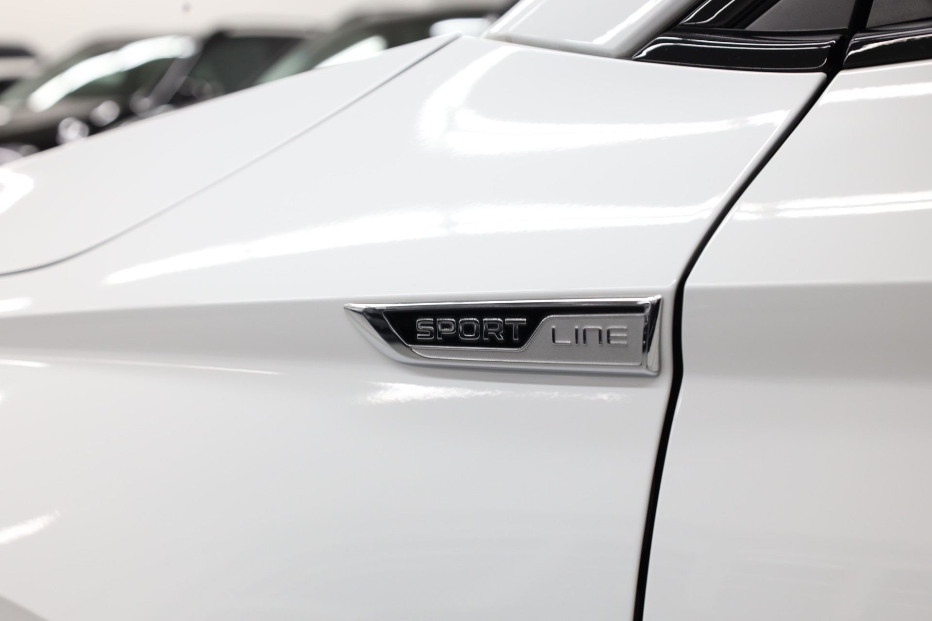SKODA Karoq 2.0 TSI SportLine 4x4 DSG-image-5