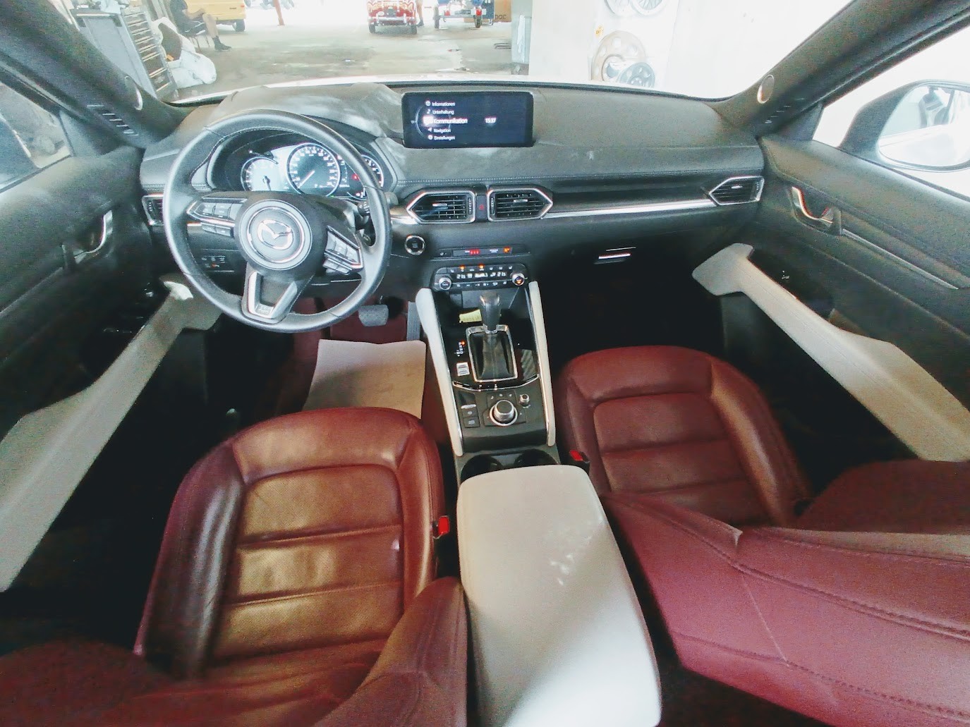 MAZDA MAZDA CX-5 SKYACTIV-G 194 100 TH Anniversary AWD Automat-image-8