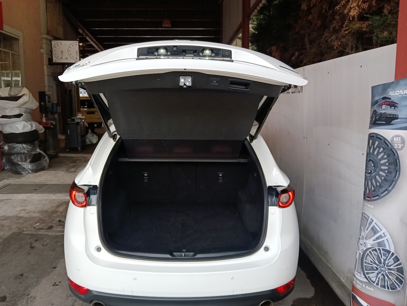 MAZDA MAZDA CX-5 SKYACTIV-G 194 100 TH Anniversary AWD Automat-image-7