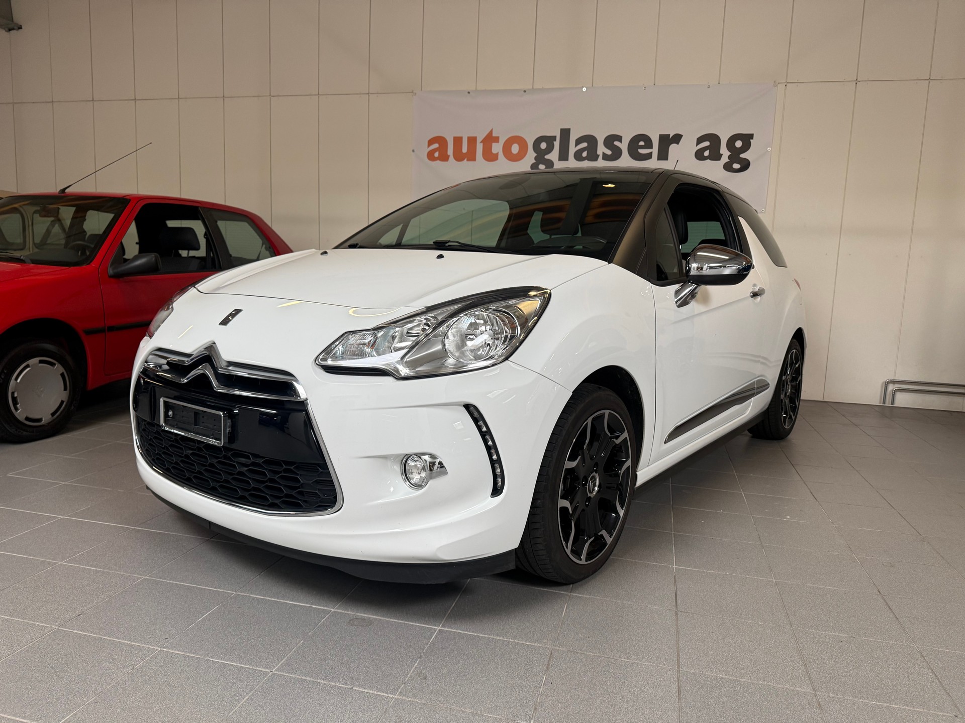 DS AUTOMOBILES DS3 1.6 THP Sport Chic-showroom-element-2