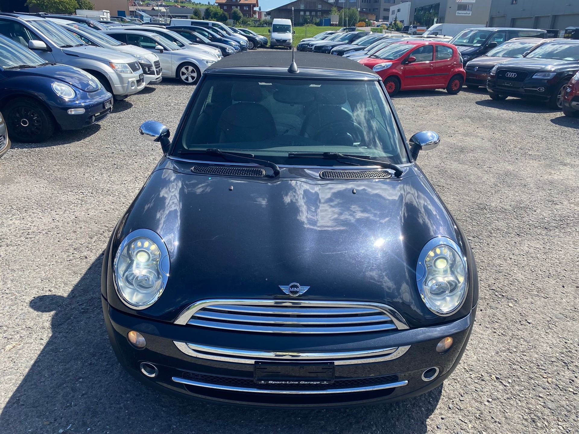 MINI Cooper Cabriolet-image-2