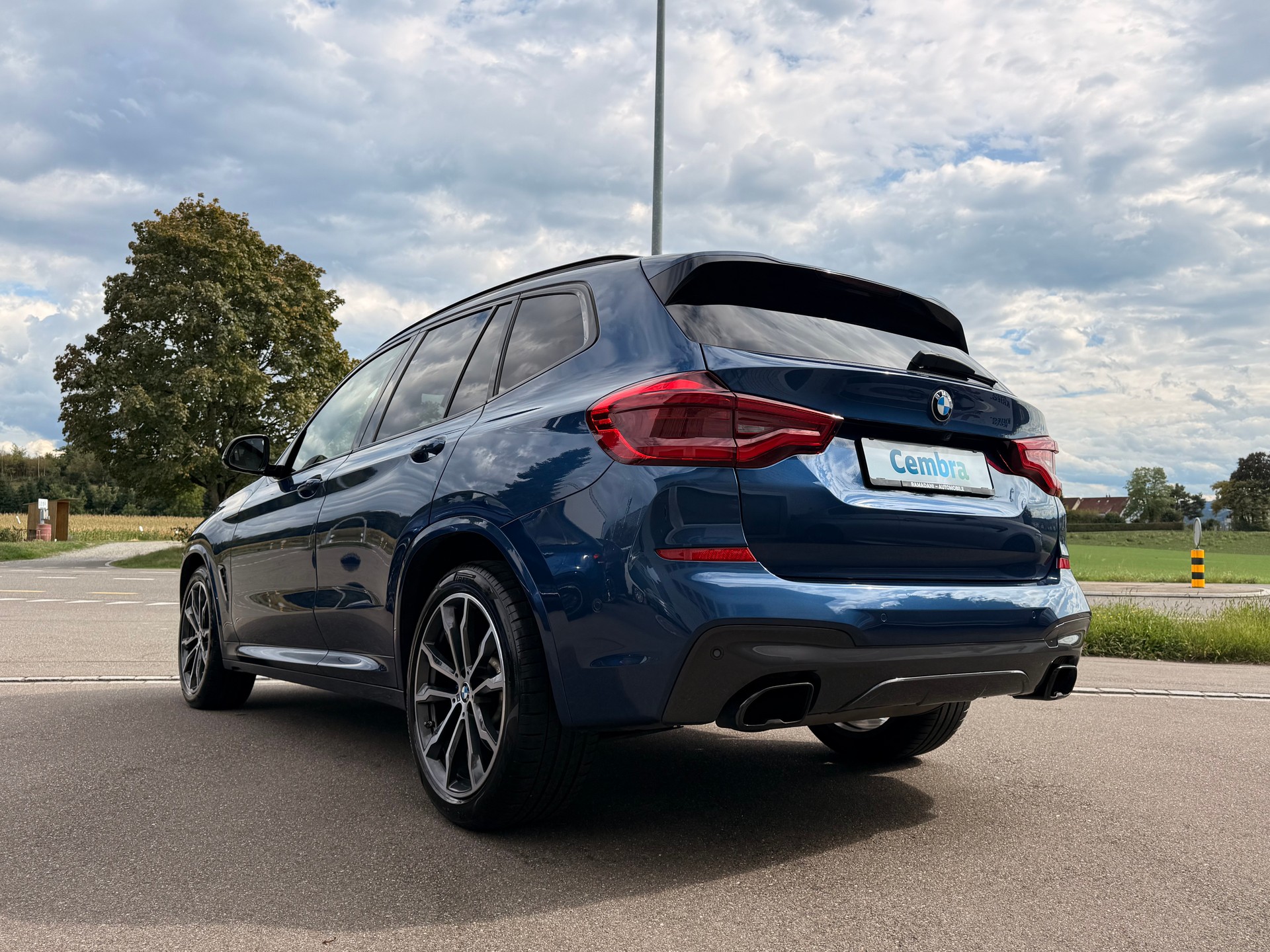 BMW X3 xDrive M40i Steptronic-showroom-element-3