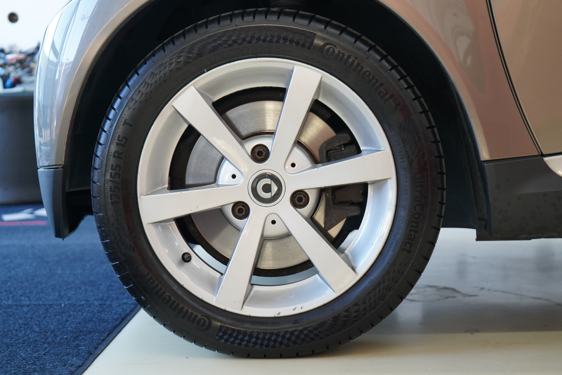 SMART fortwo limited one softouch-image-12