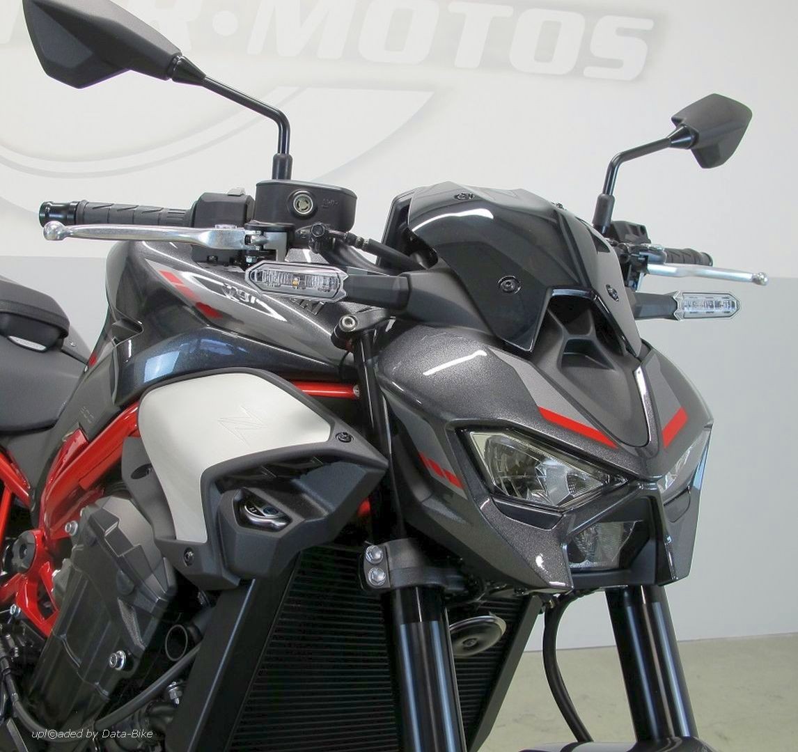 KAWASAKI Z900-image-6