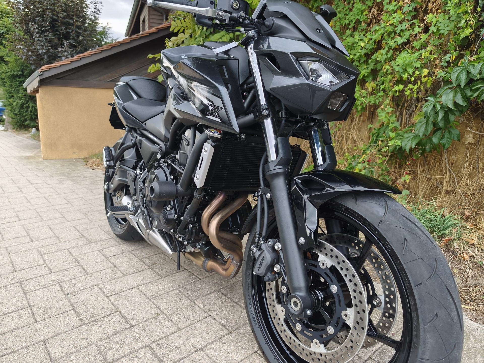 KAWASAKI Z 650-image-4