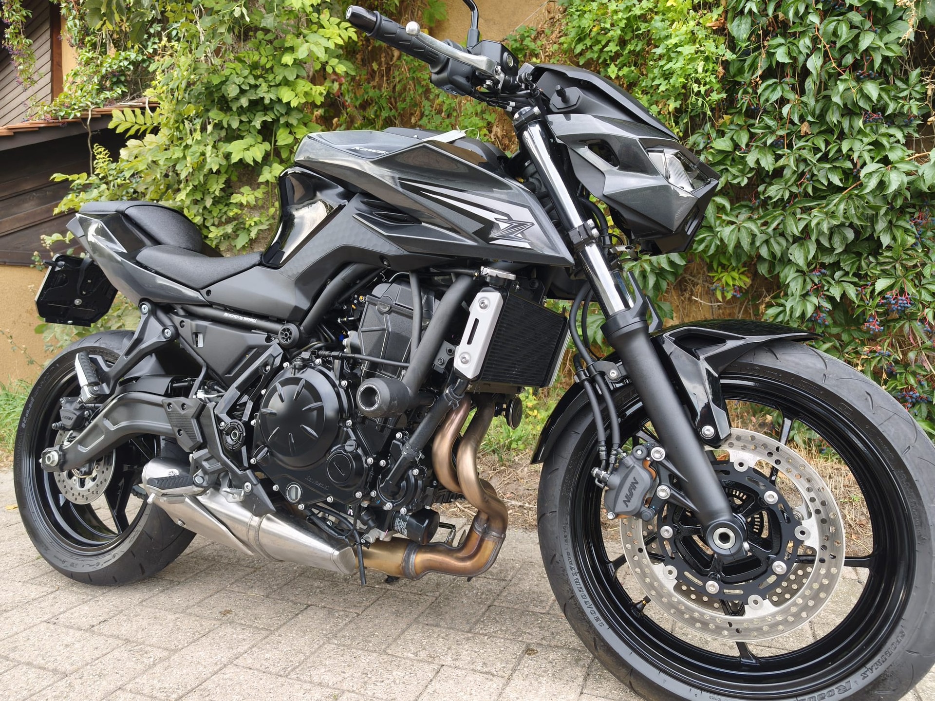 KAWASAKI Z 650-image-2