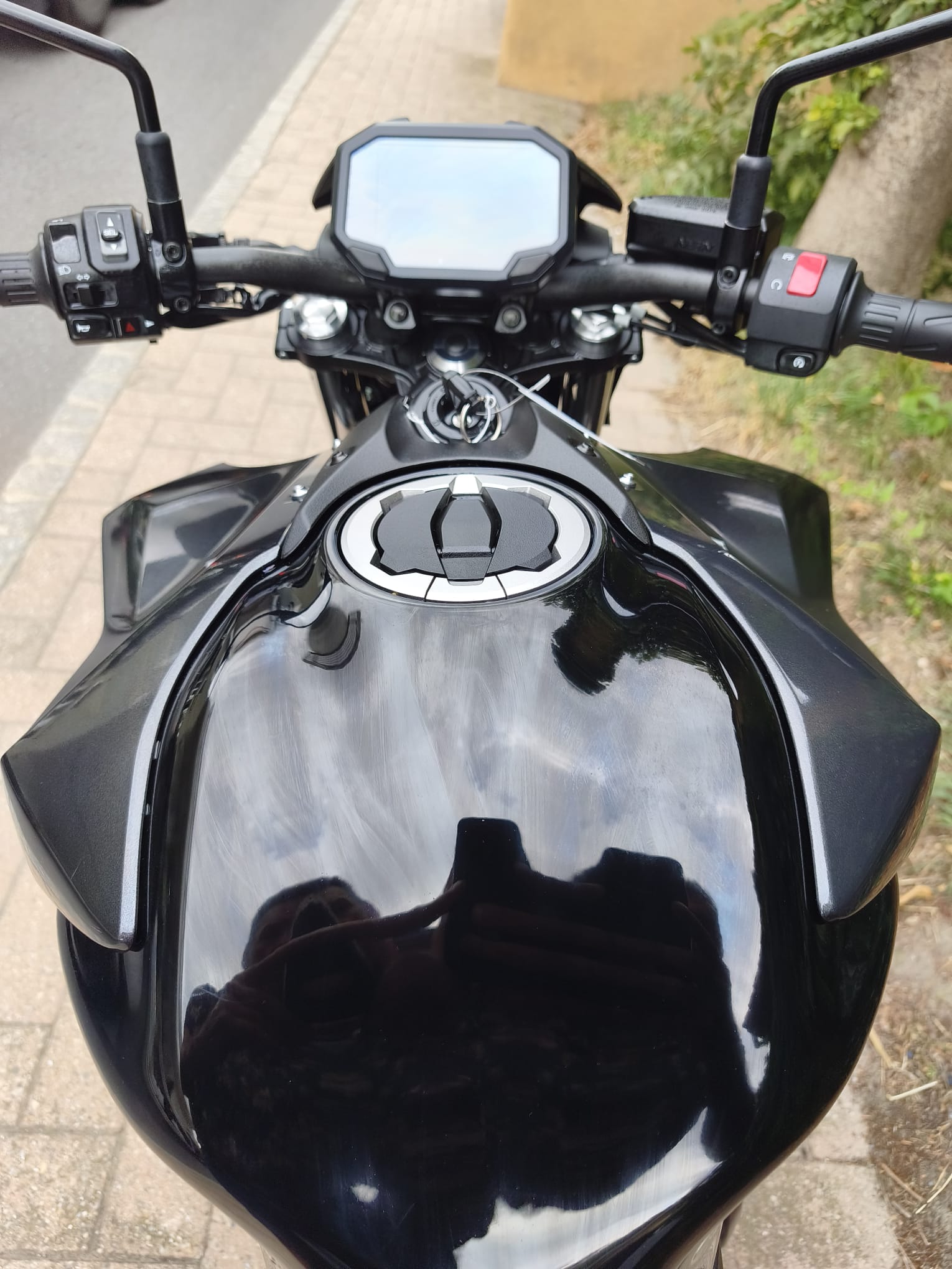 KAWASAKI Z 650-image-11