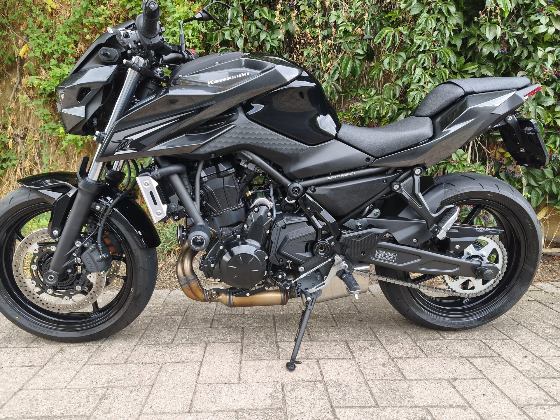 KAWASAKI Z 650-image-5