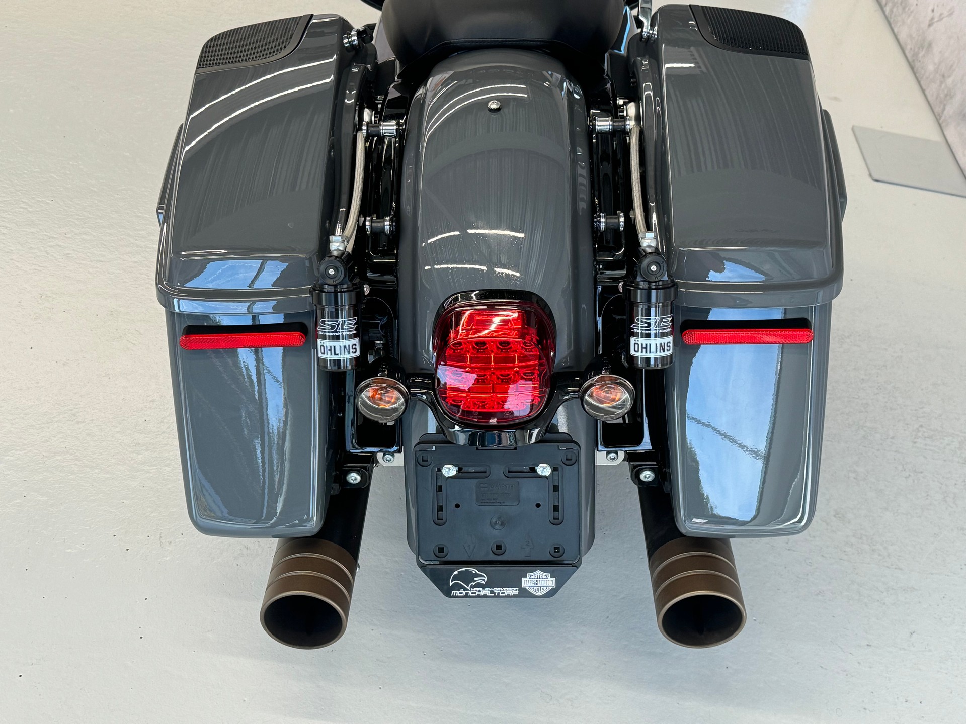 HARLEY-DAVIDSON FLHXST Street Glide ST 117-image-6