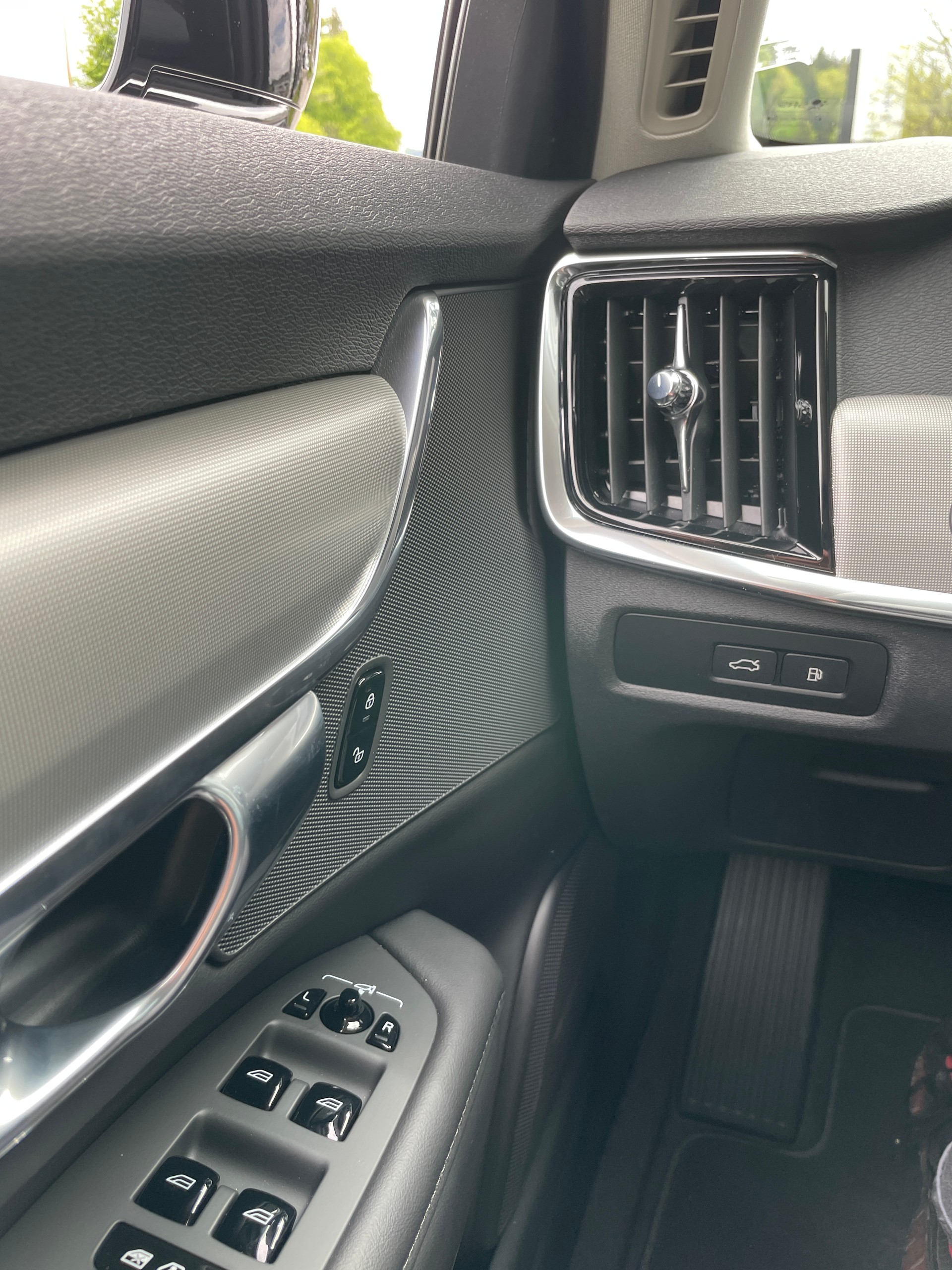 VOLVO V90 T6 eAWD Plug in Hybrid Core Geartronic-image-14