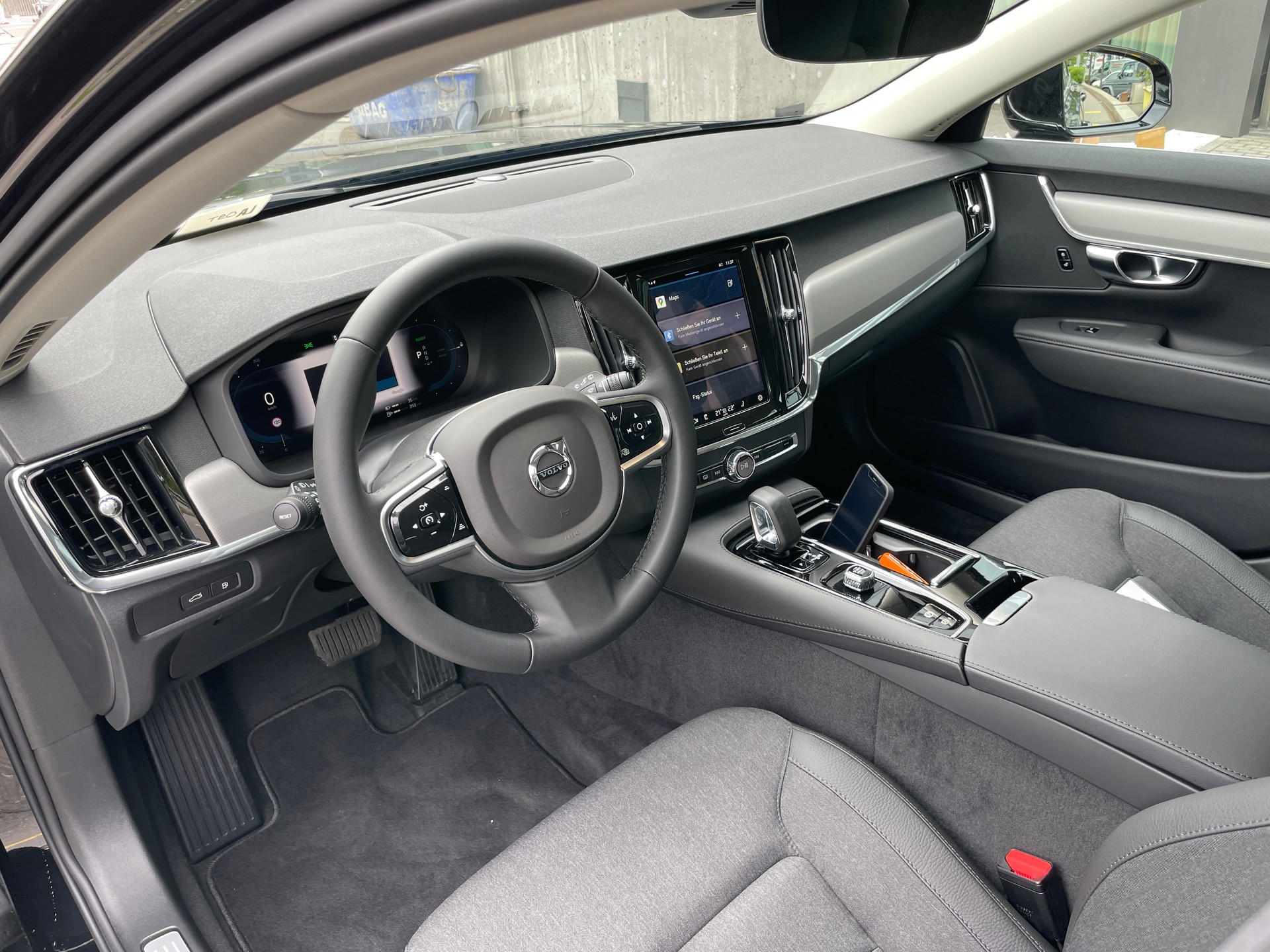 VOLVO V90 T6 eAWD Plug in Hybrid Core Geartronic-image-9