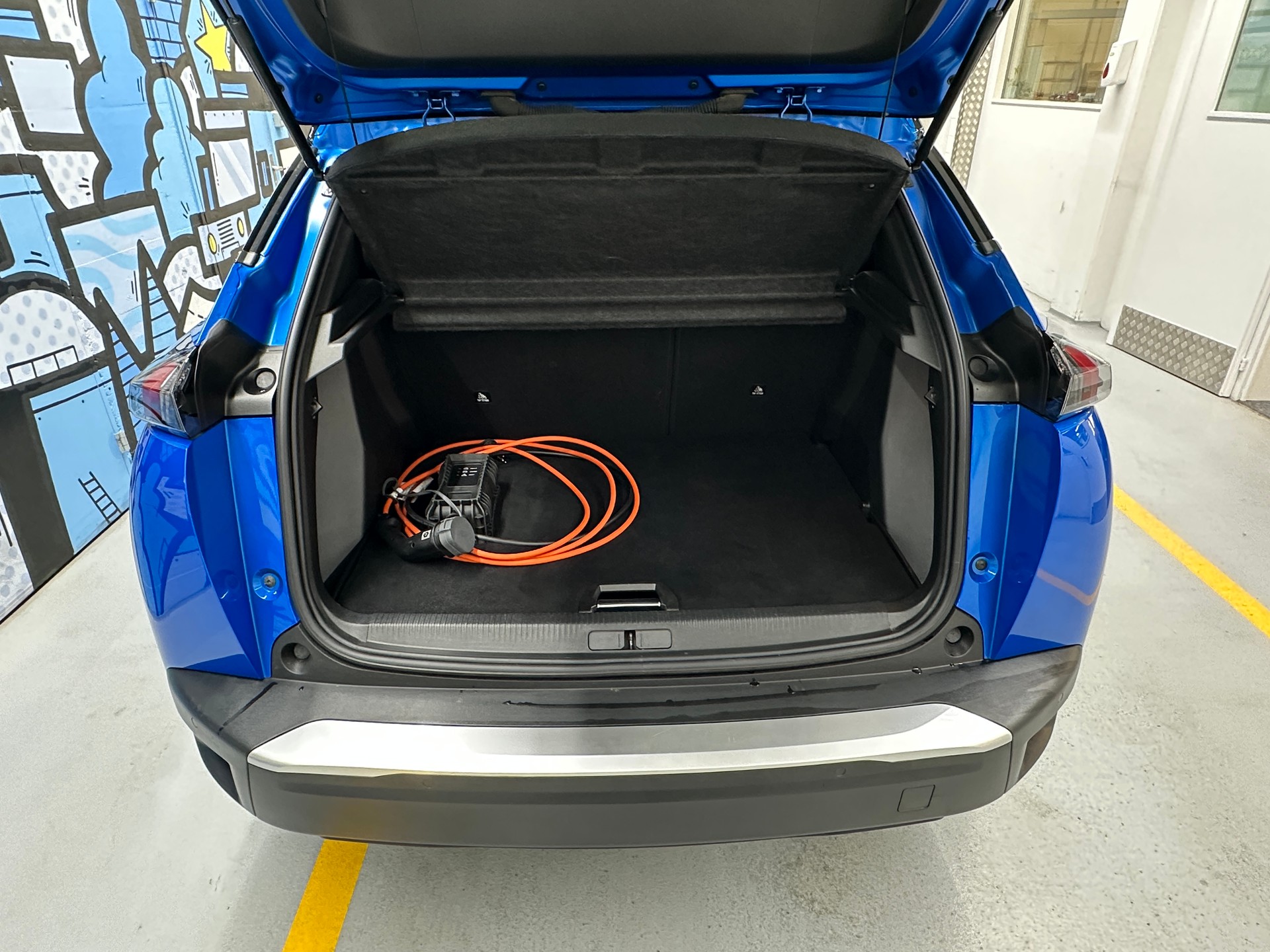 PEUGEOT 2008 e GT-image-4