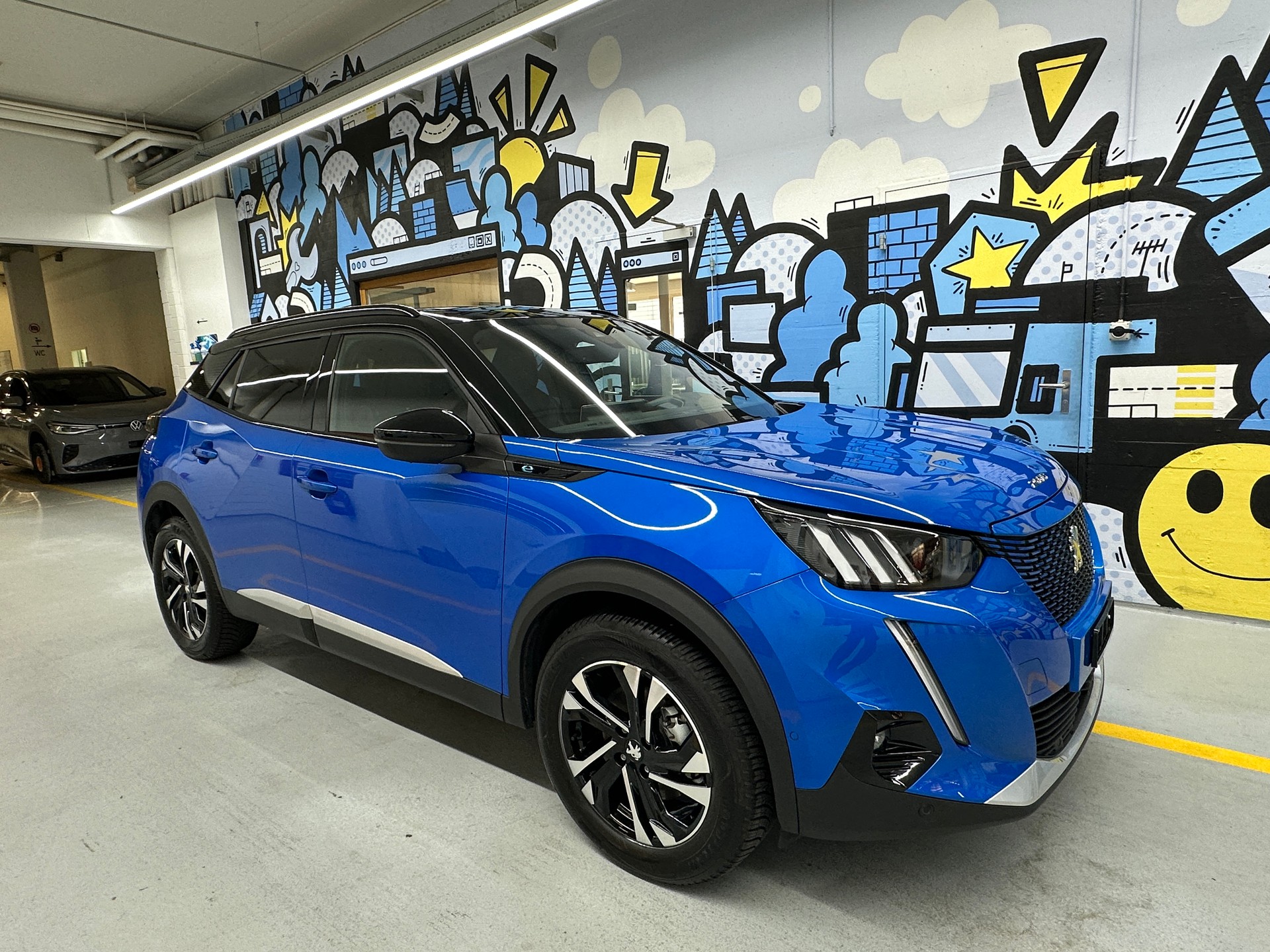 PEUGEOT 2008 e GT