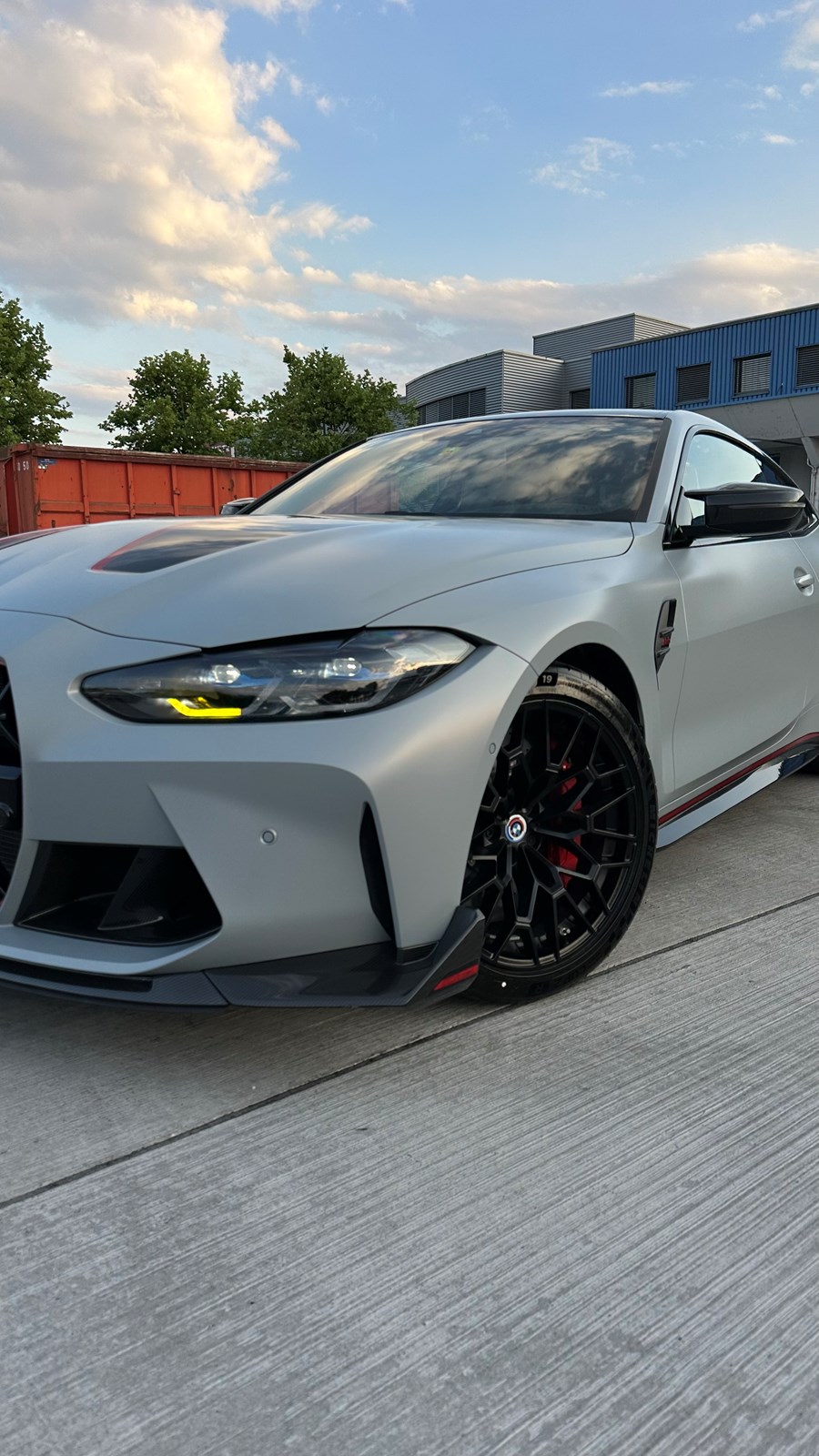 BMW M4 CSL Coupé-showroom-element-2