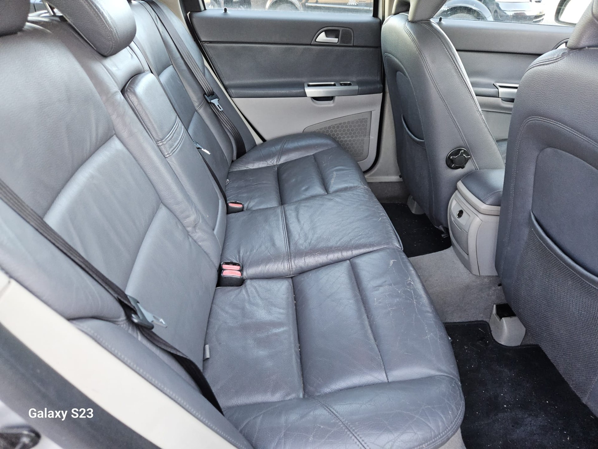 VOLVO V50 2.0D-image-7