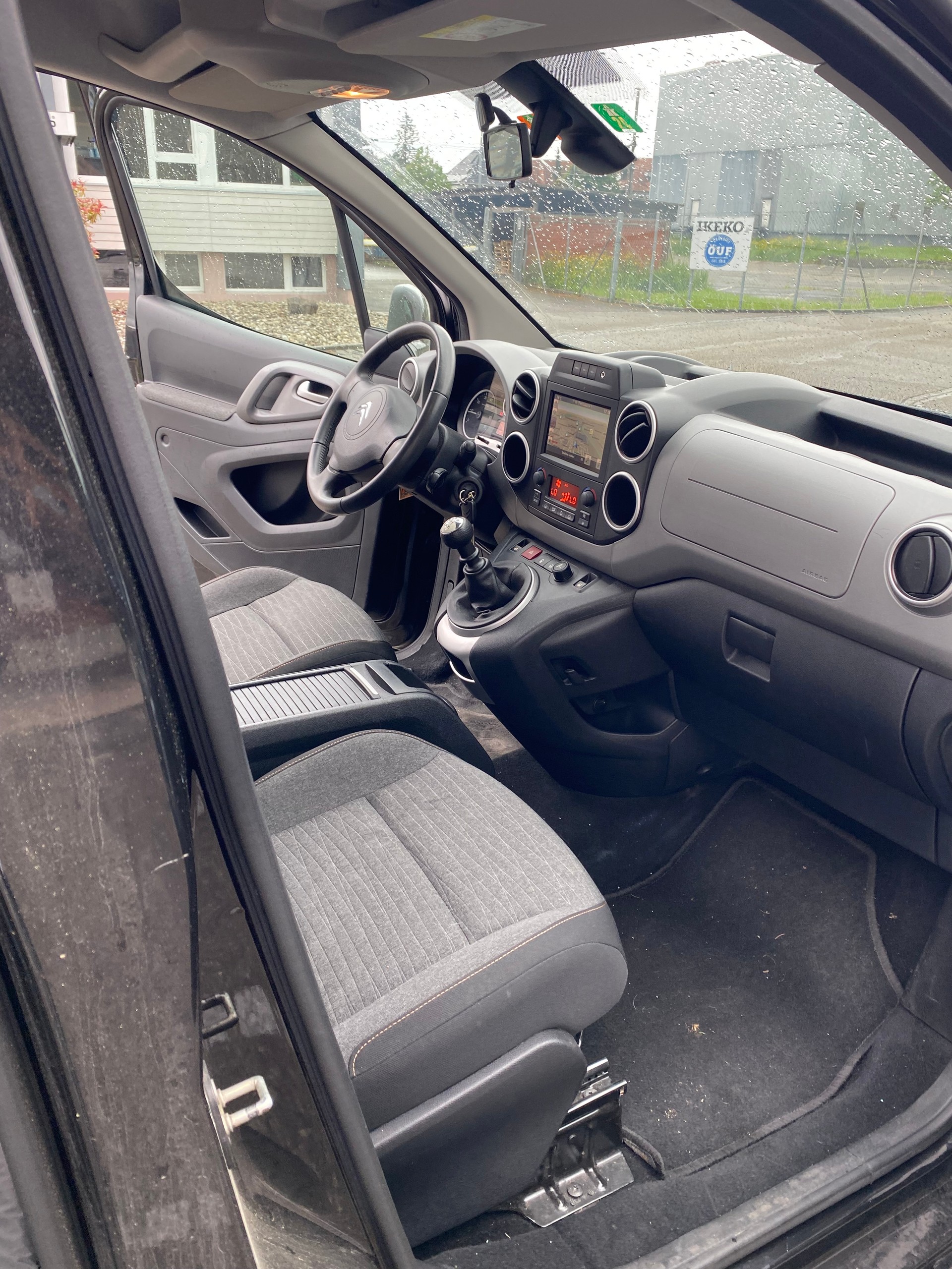 CITROEN Berlingo 1.6 BlueHDi XTR-image-10