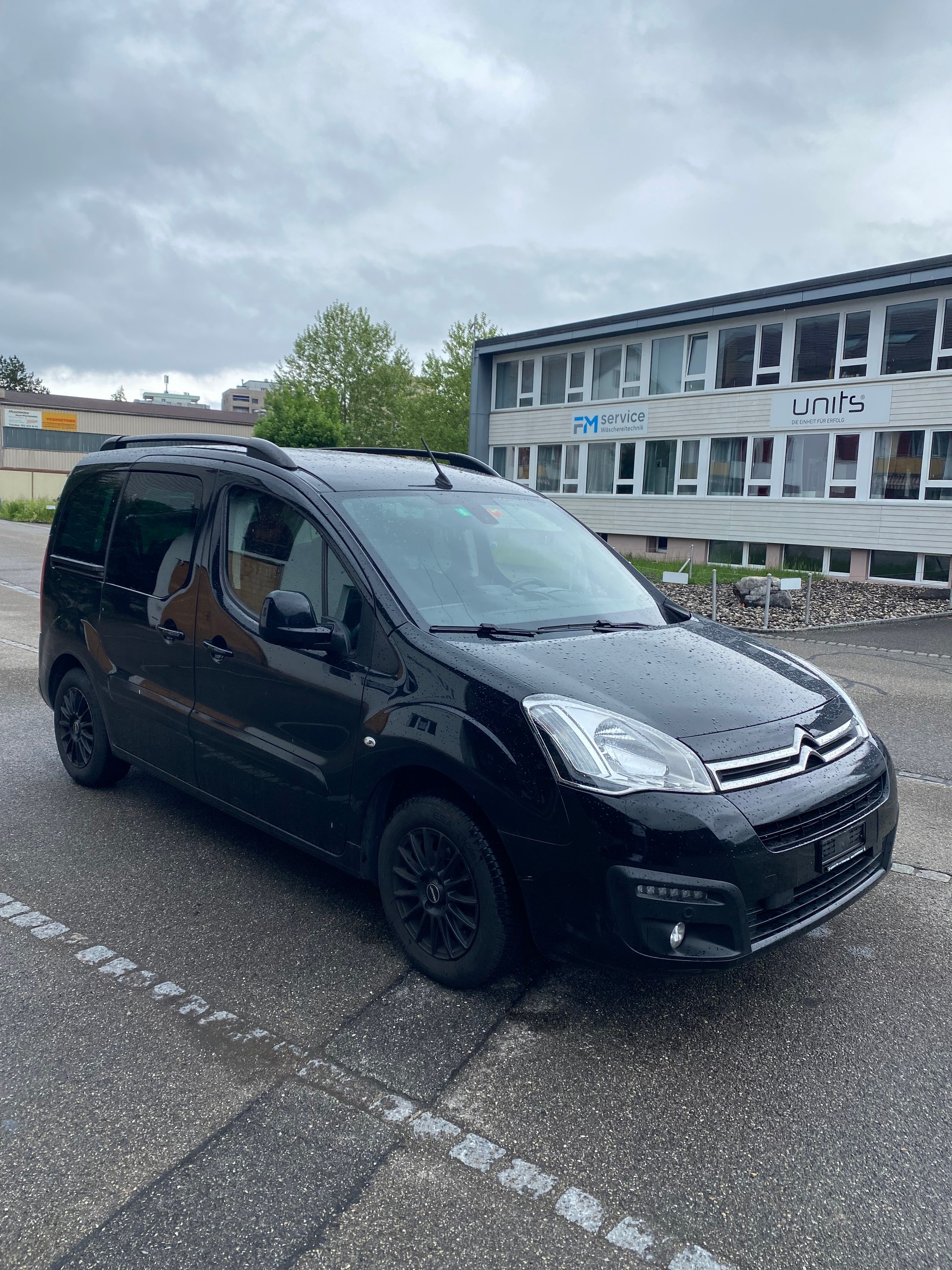 CITROEN Berlingo 1.6 BlueHDi XTR-image-2